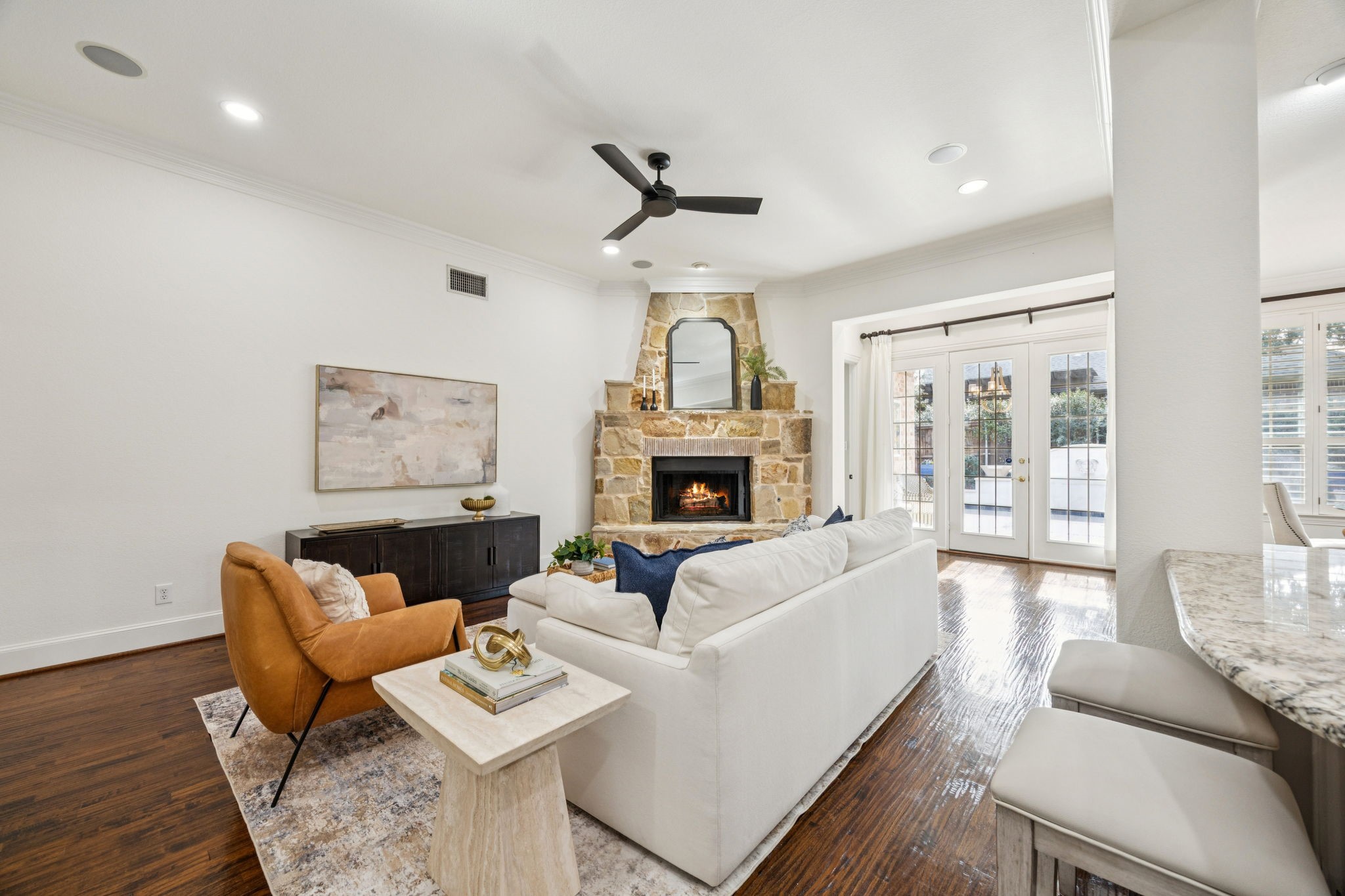 3232 Stonefield