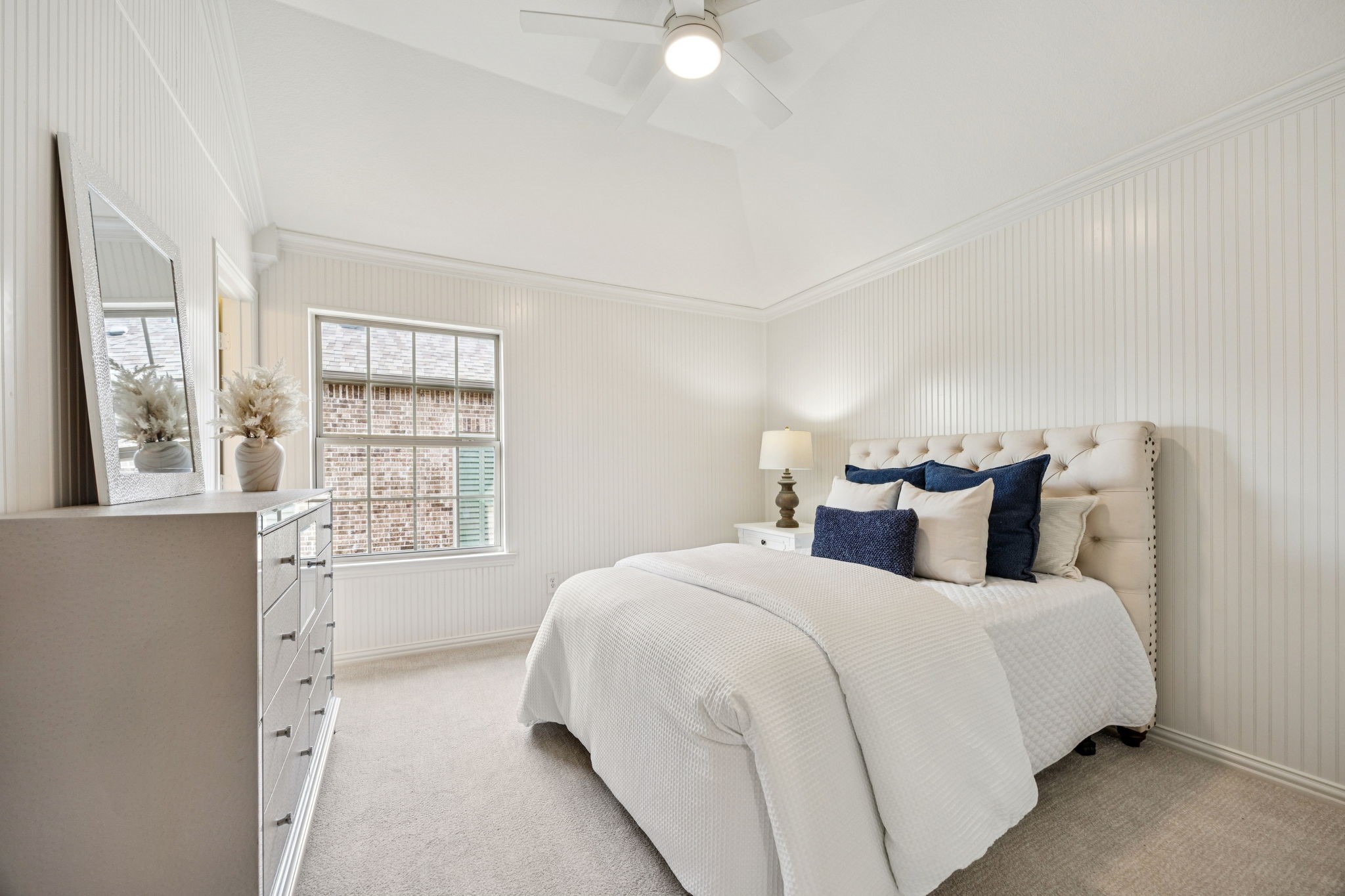 3232 Stonefield