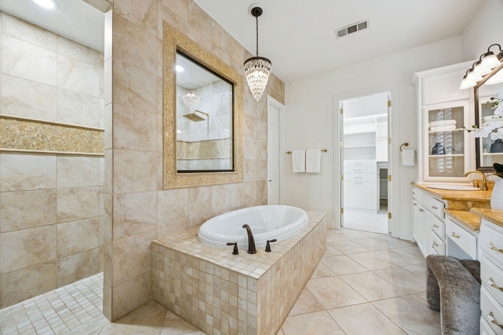3232 Stonefield