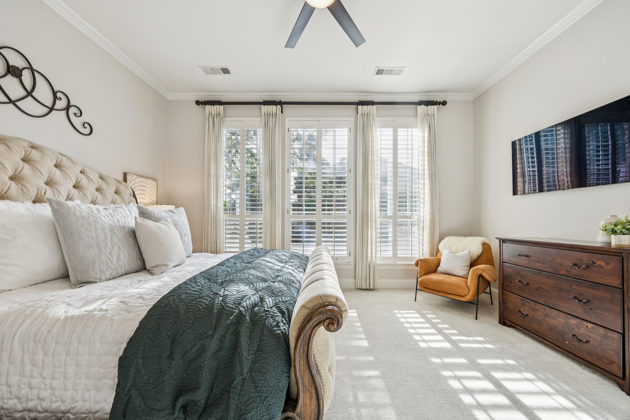 3232 Stonefield