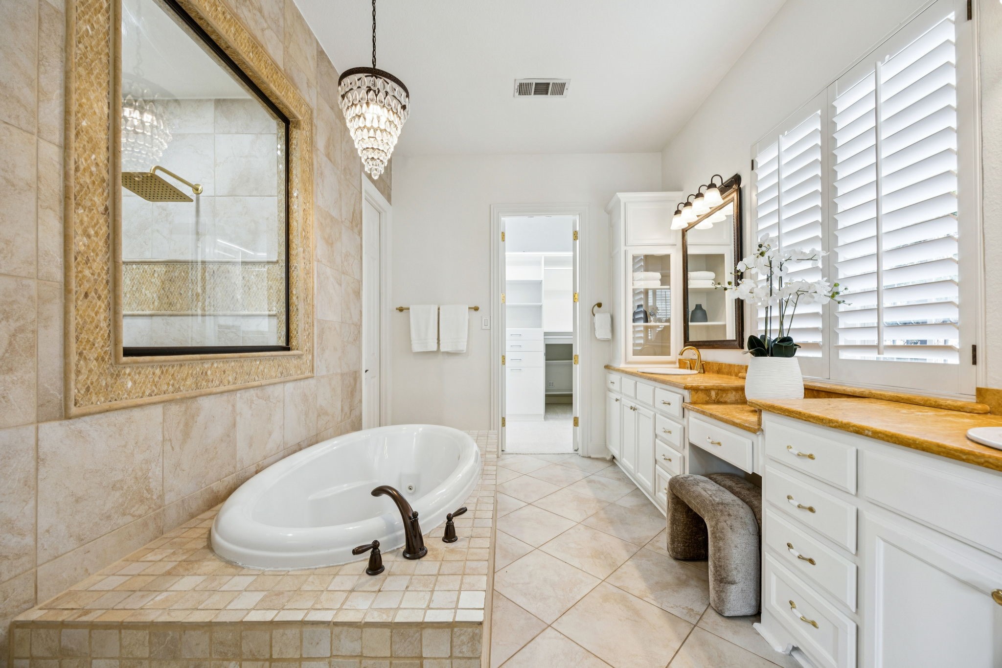 3232 Stonefield