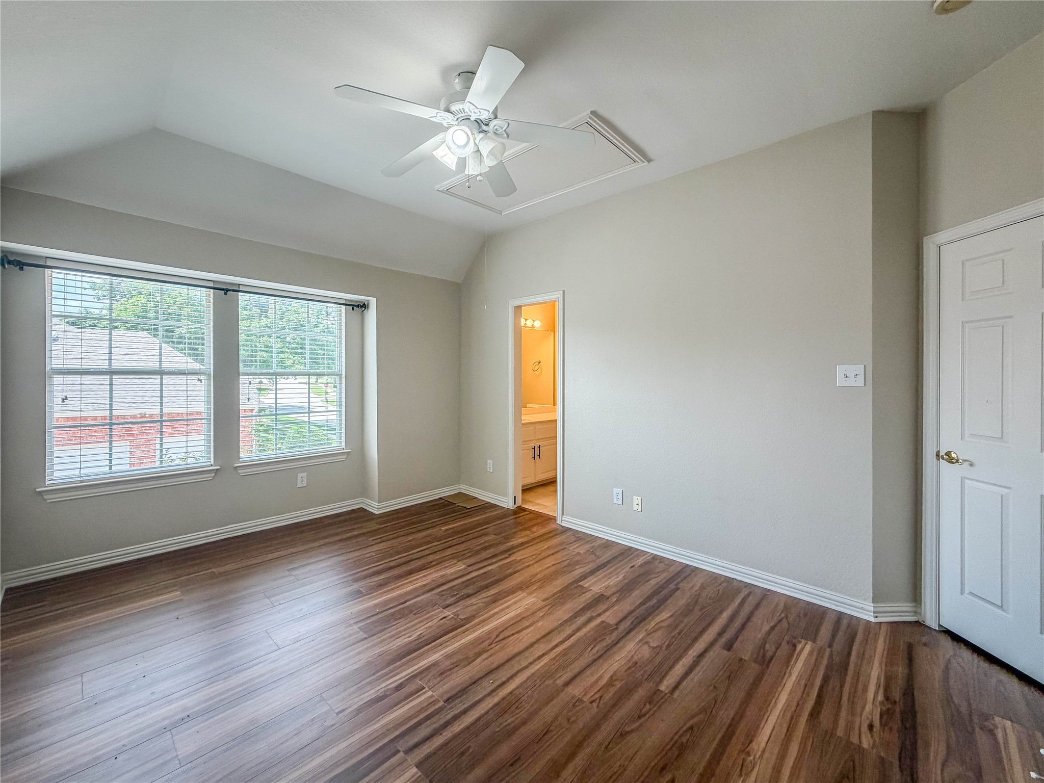 1107 Normandy Drive
