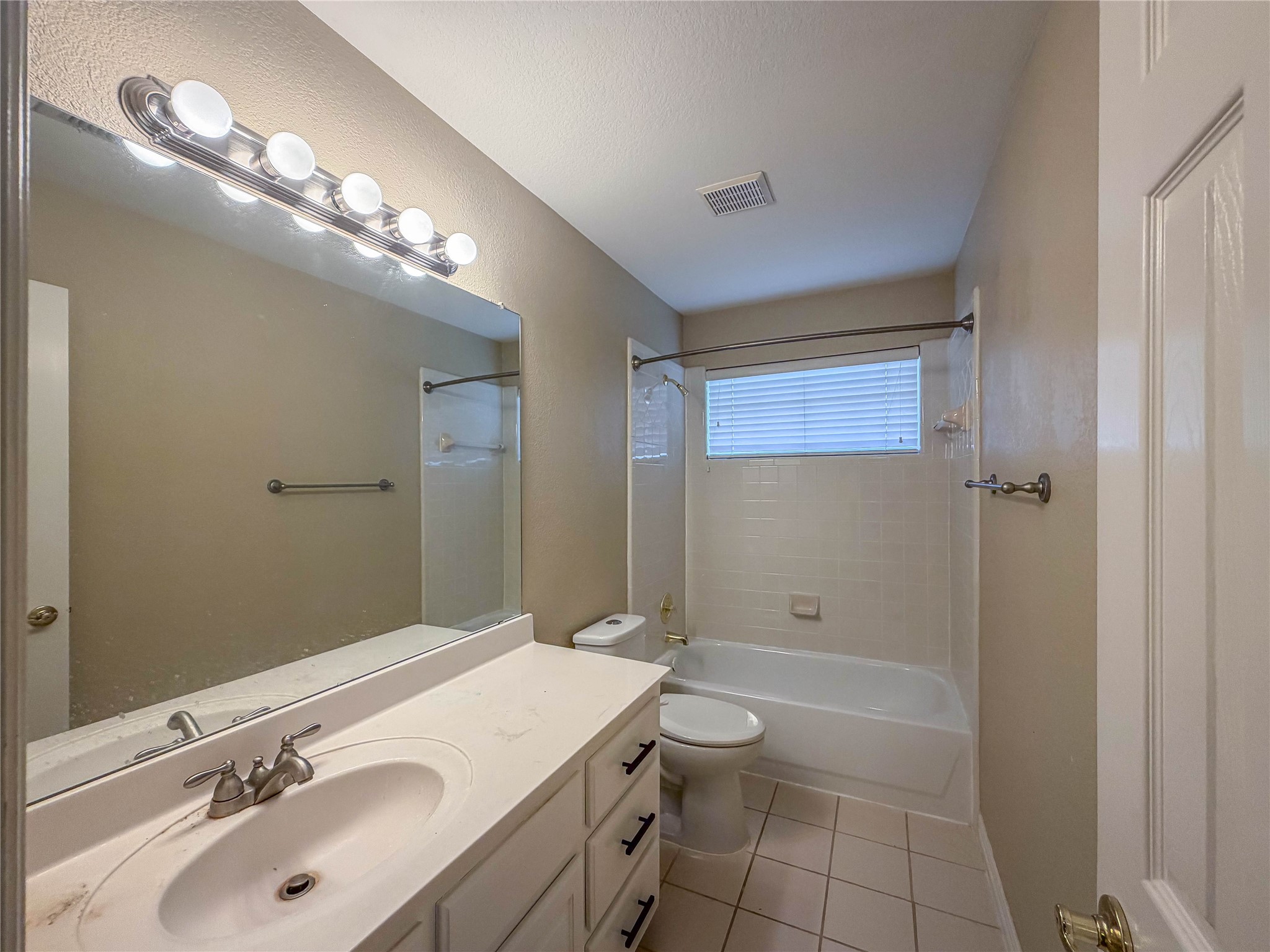 1107 Normandy Drive