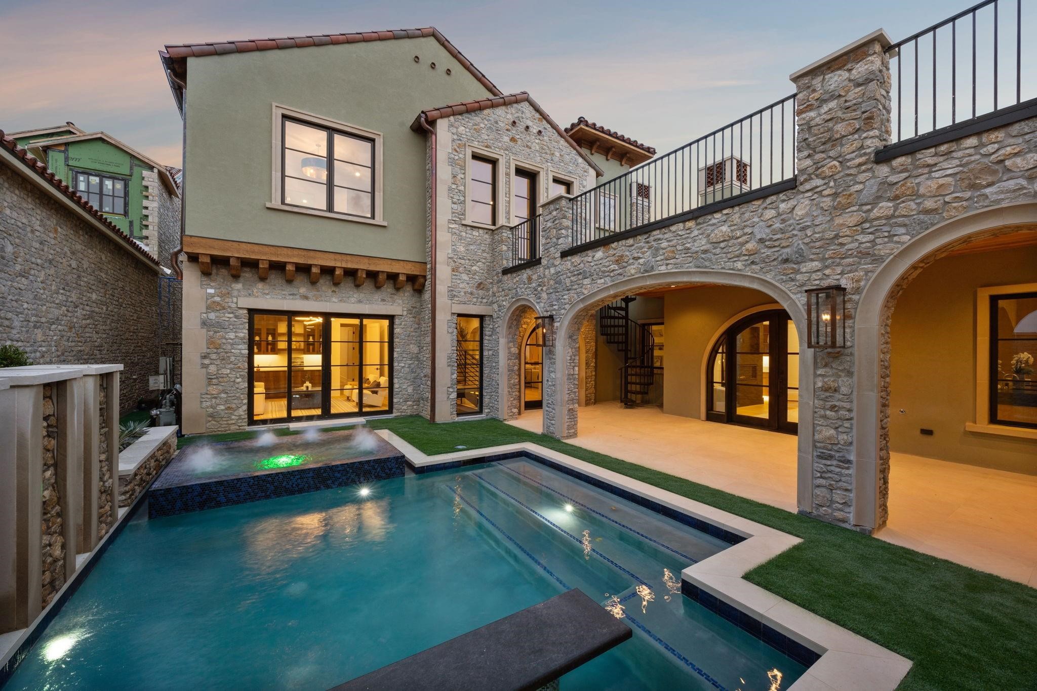 36 Cardona Drive