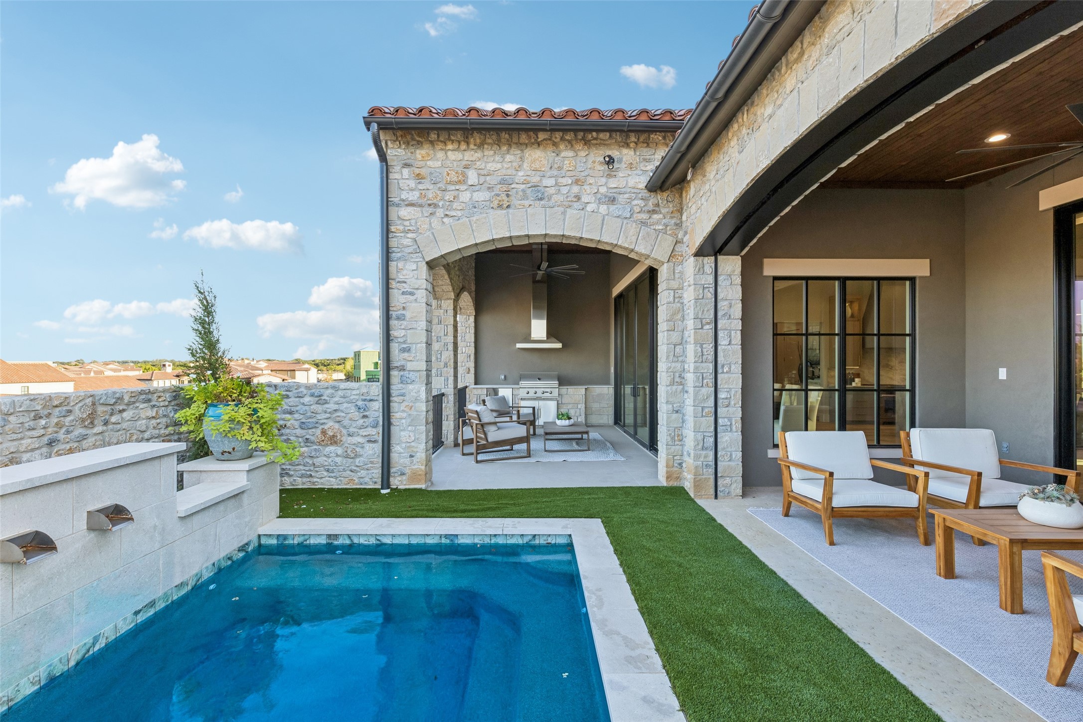48 Cardona Drive