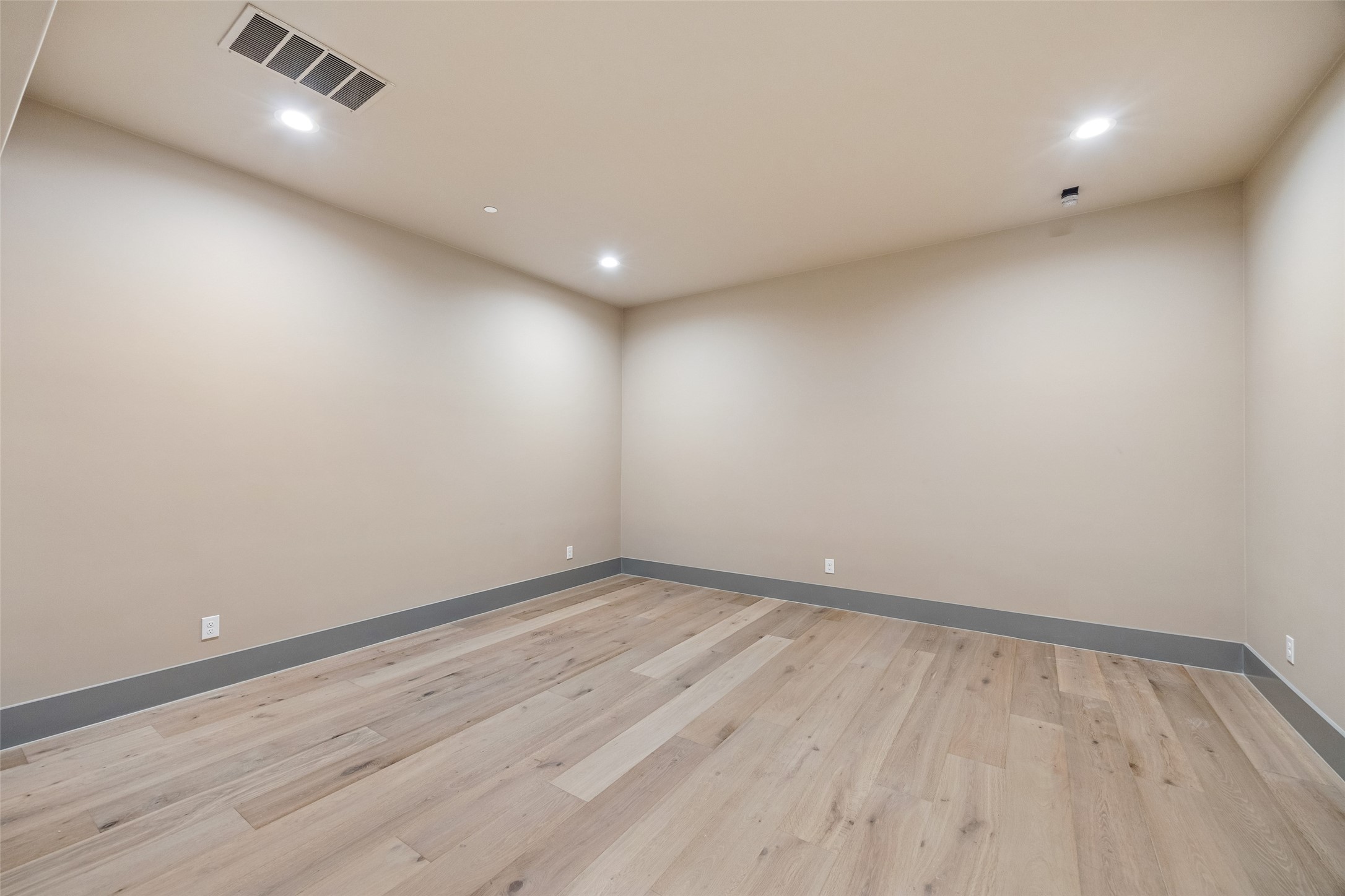 48 Cardona Drive