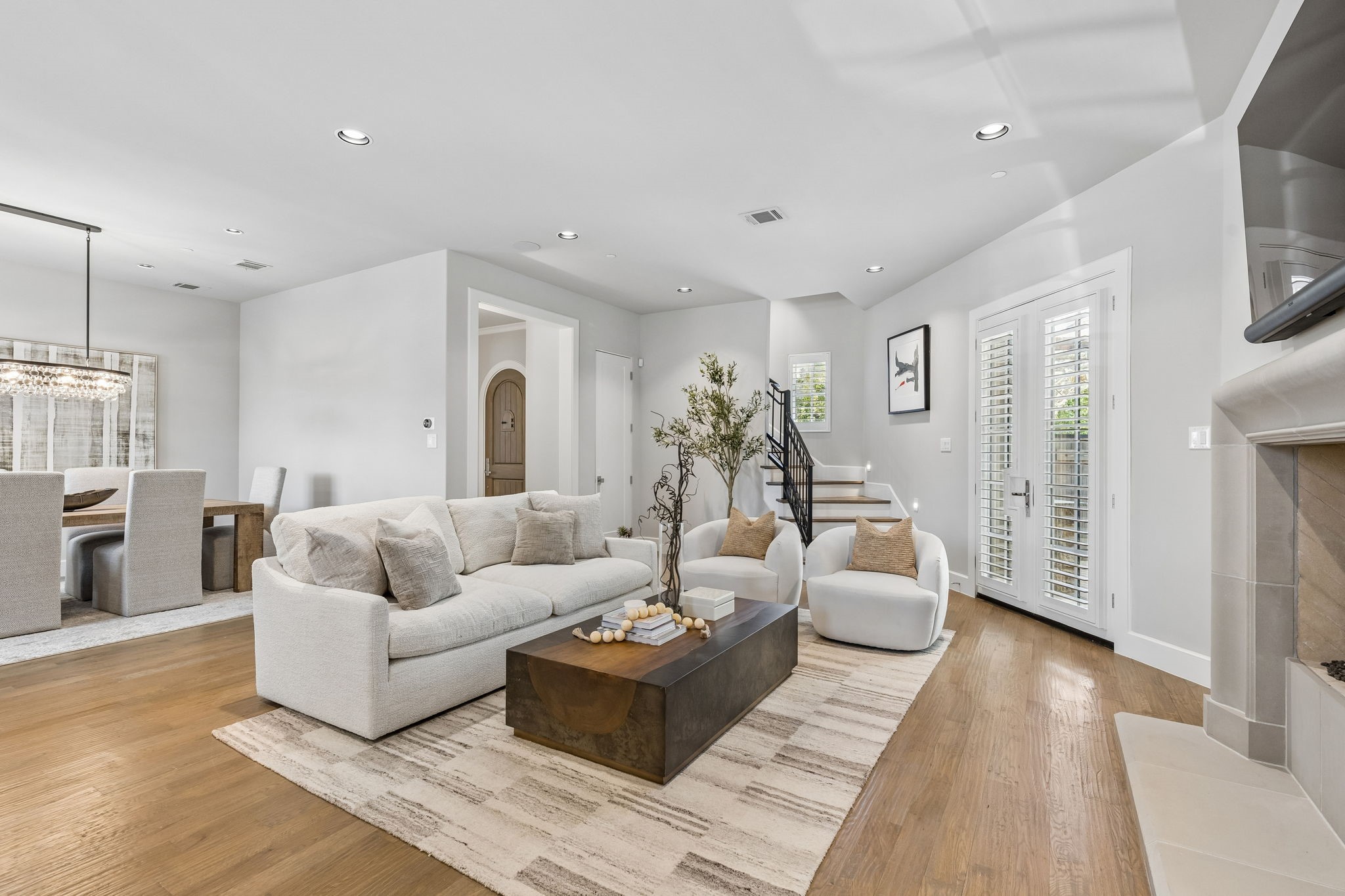 9 Catalonia Drive