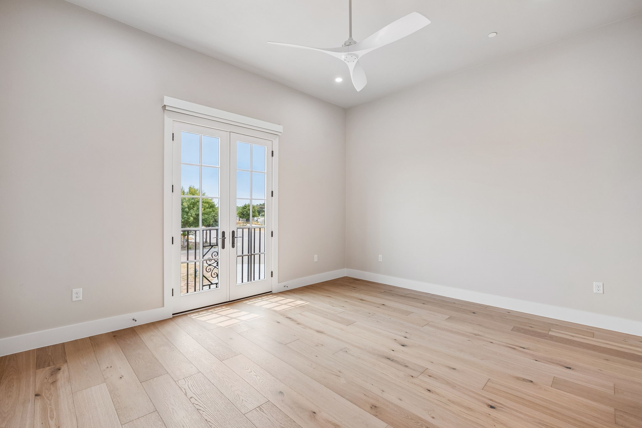 49 Arta Drive 104