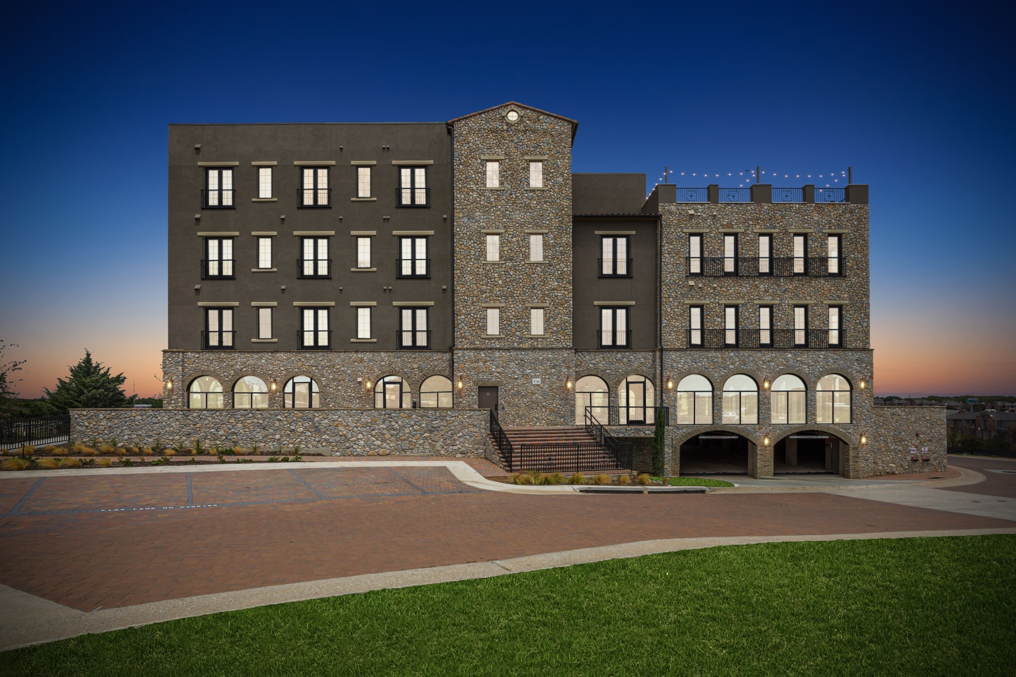 49 Arta Drive 104