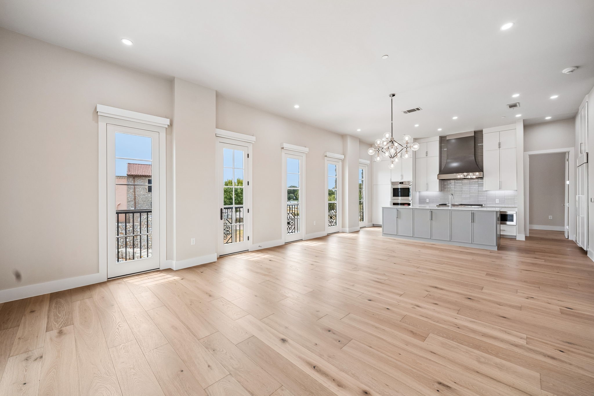49 Arta Drive 104
