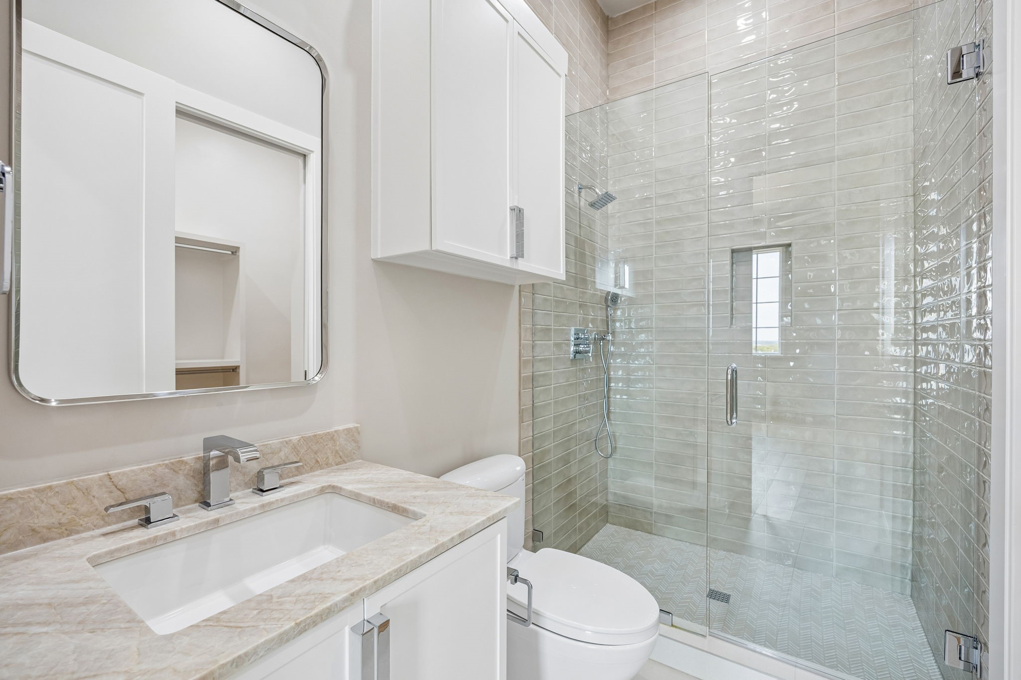 49 Arta Drive 202