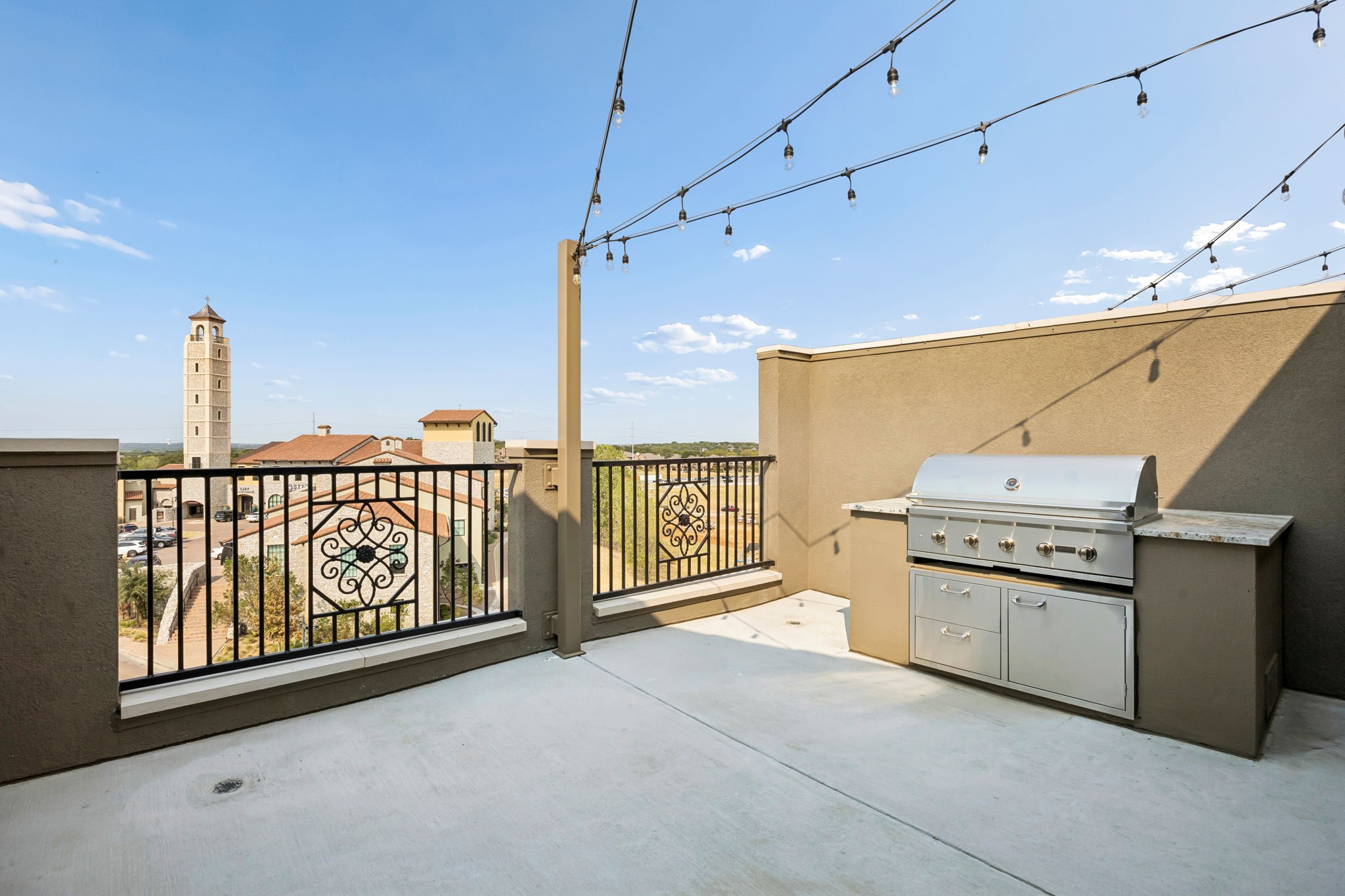 49 Arta Drive 203