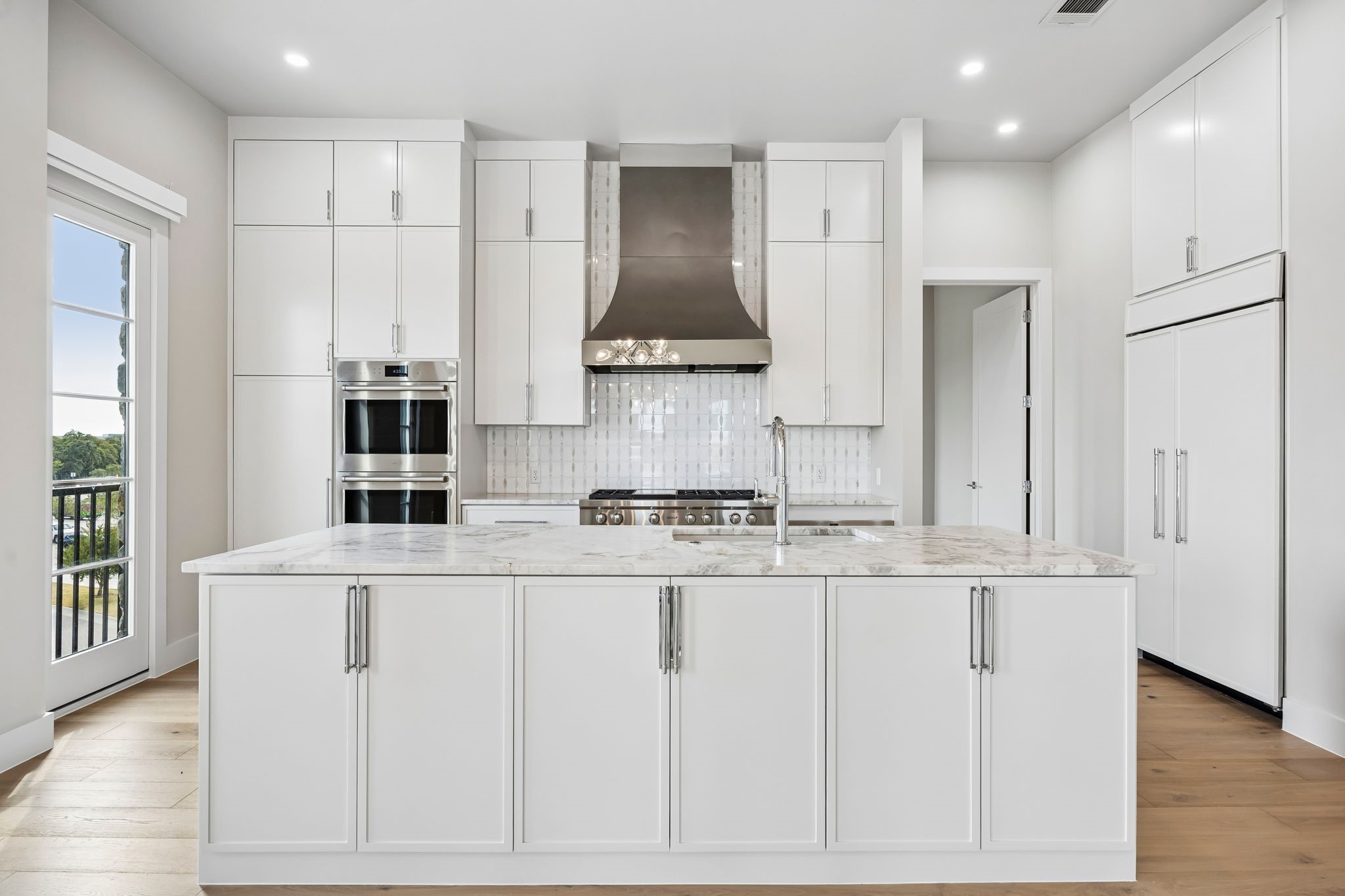 49 Arta Drive 204