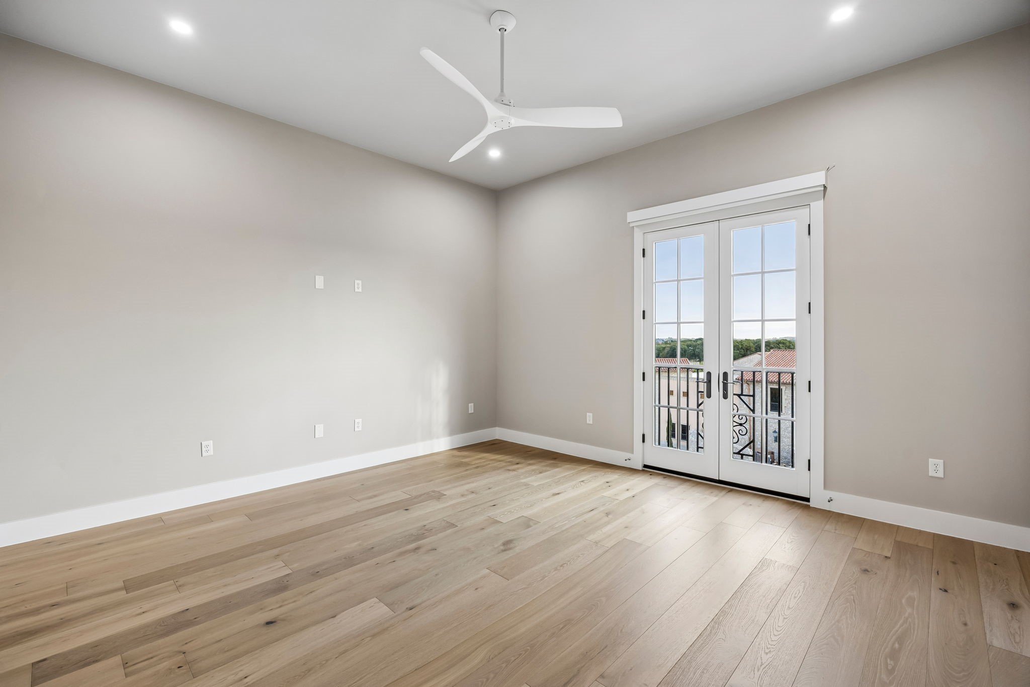 49 Arta Drive 301