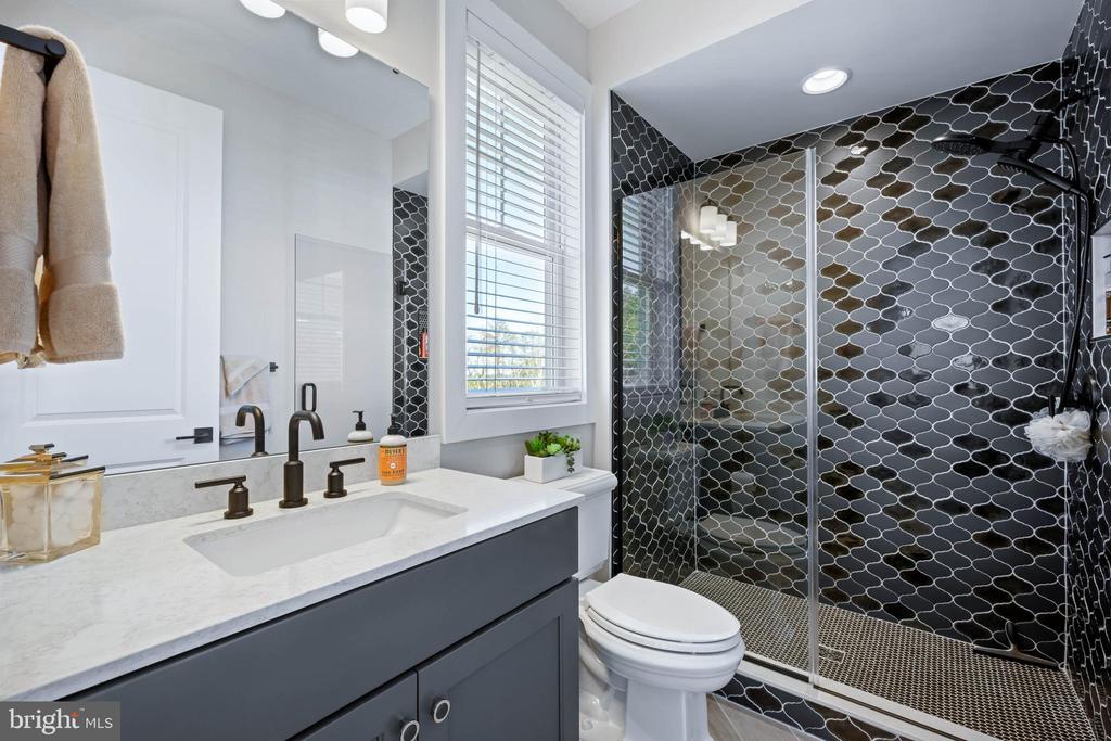 33854 BLACKMORE LANE