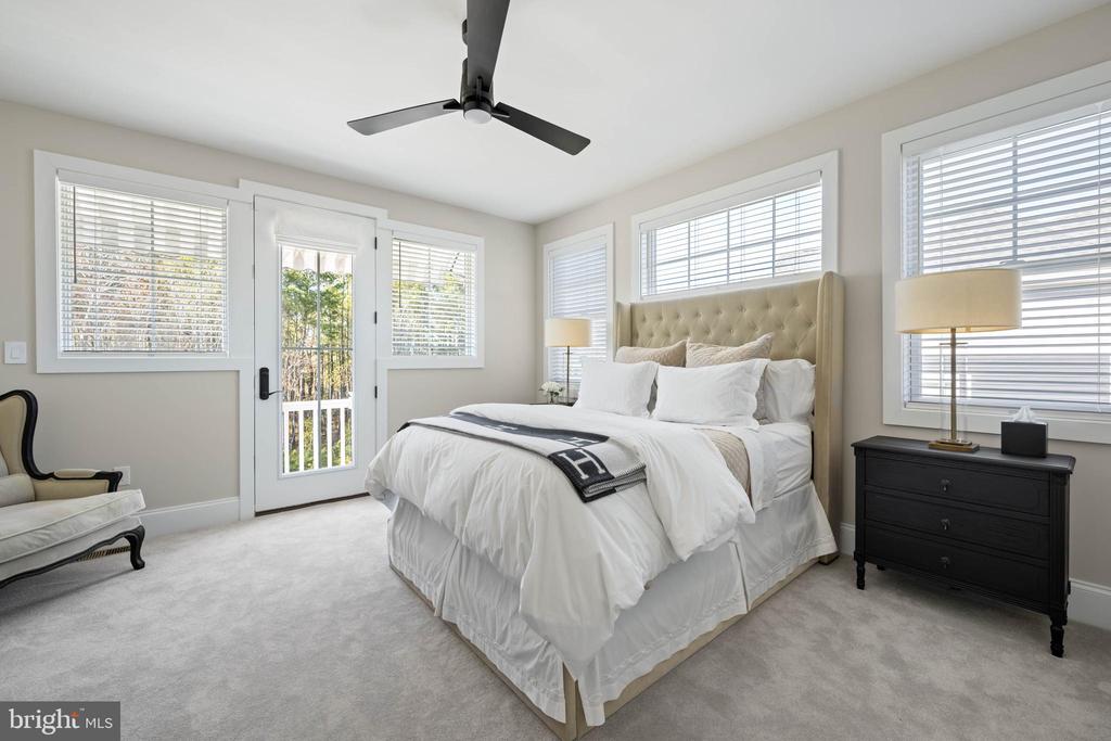 33854 BLACKMORE LANE