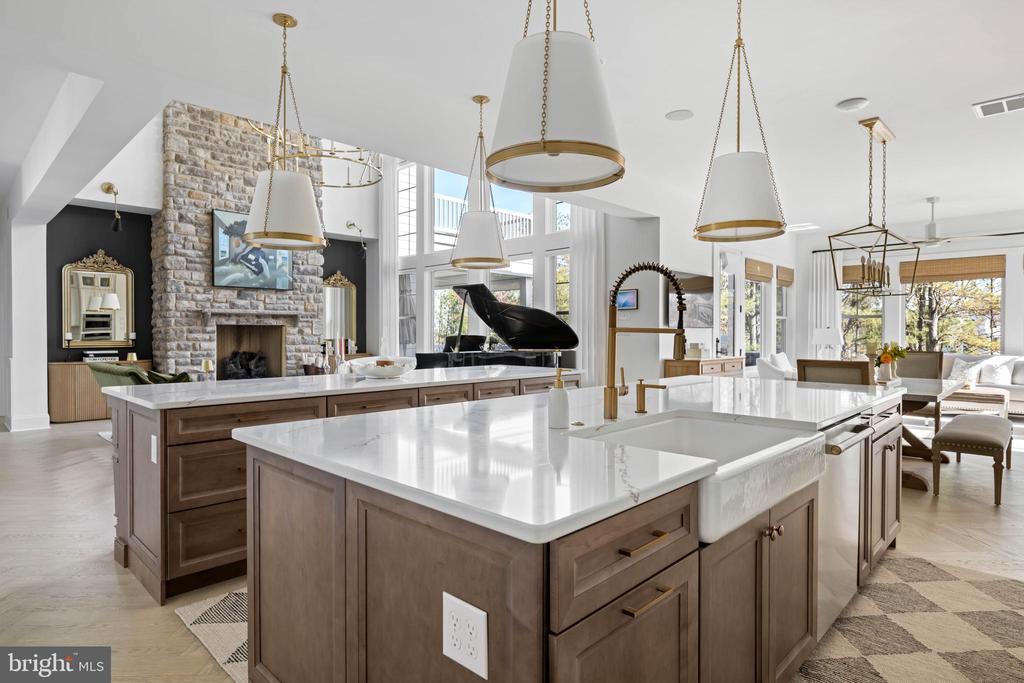 33854 BLACKMORE LANE