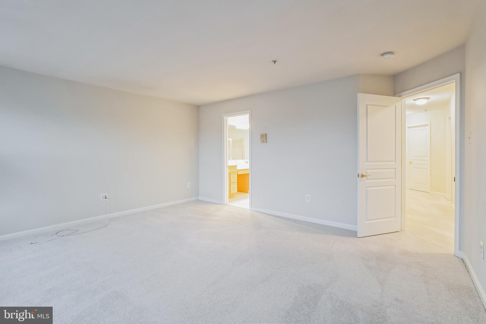 1793-B Wheyfield Dr #18-B