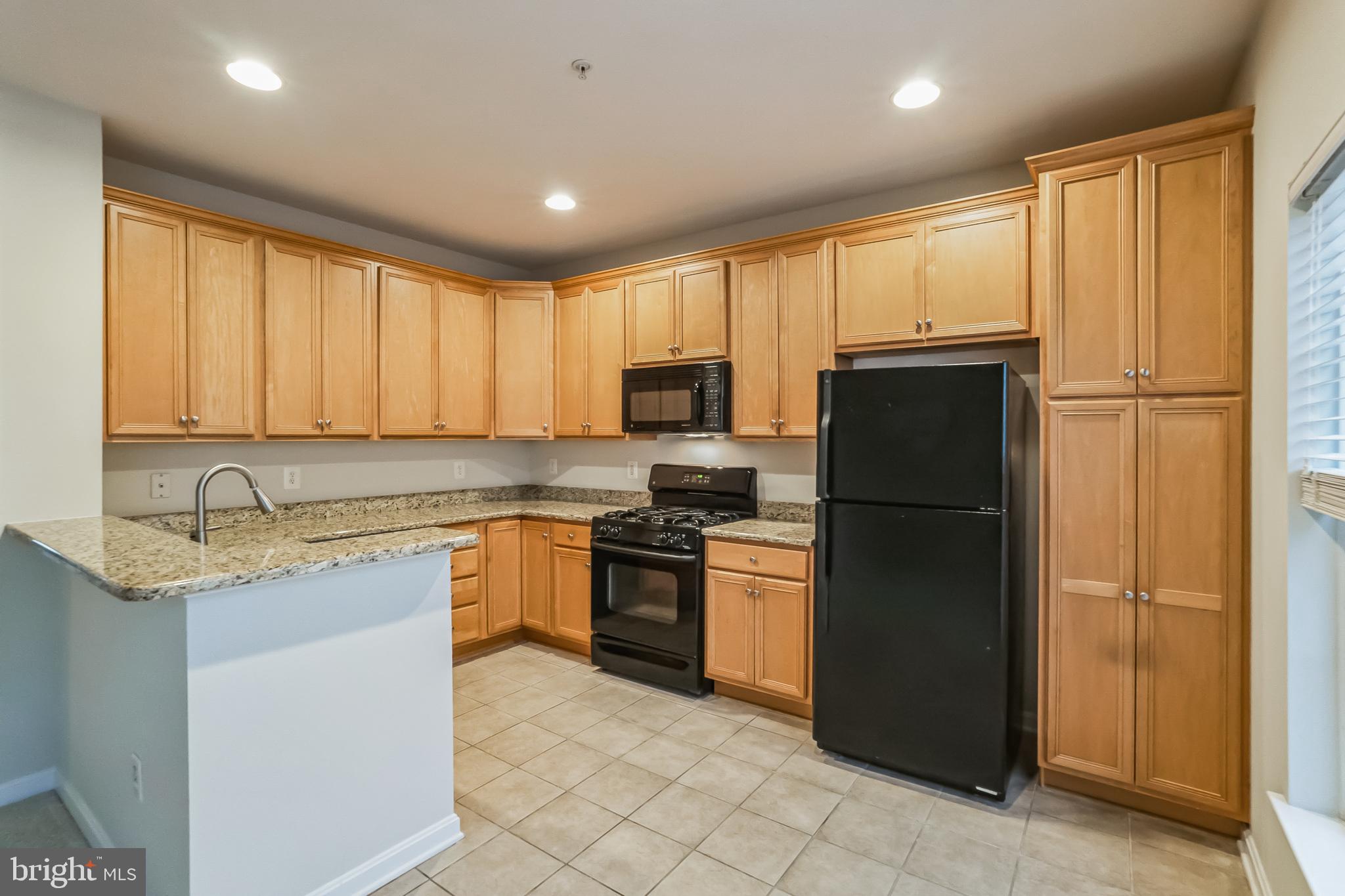 1793-B Wheyfield Dr #18-B