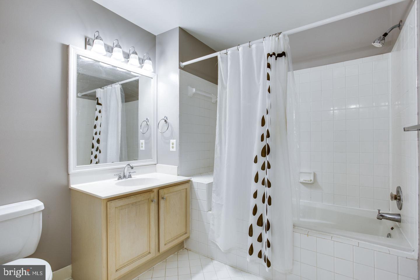 182 KENDRICK PL #182-14