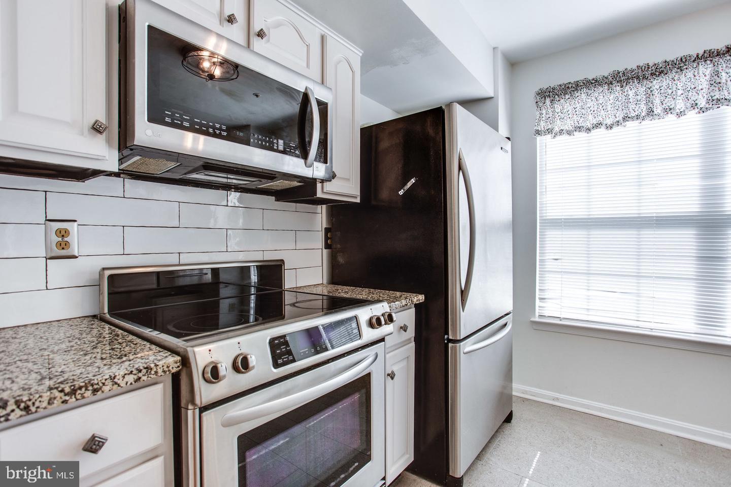 182 KENDRICK PL #182-14