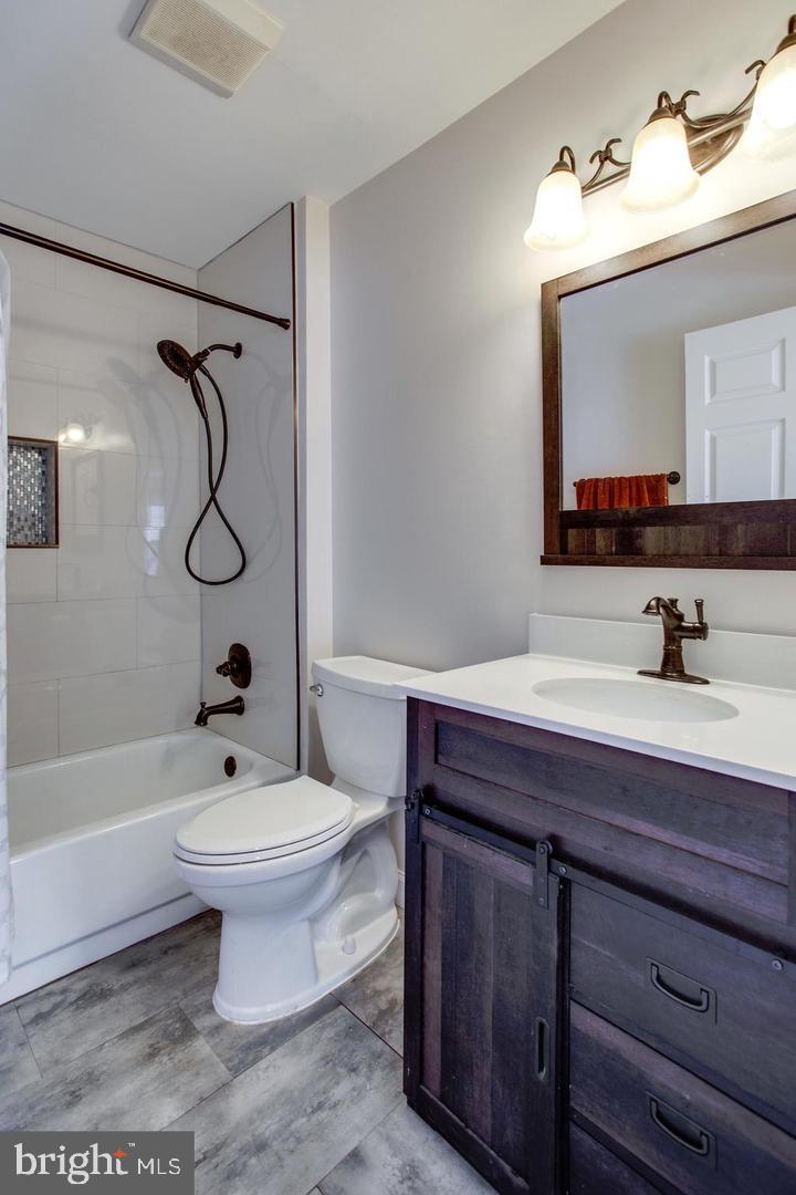 182 KENDRICK PL #182-14