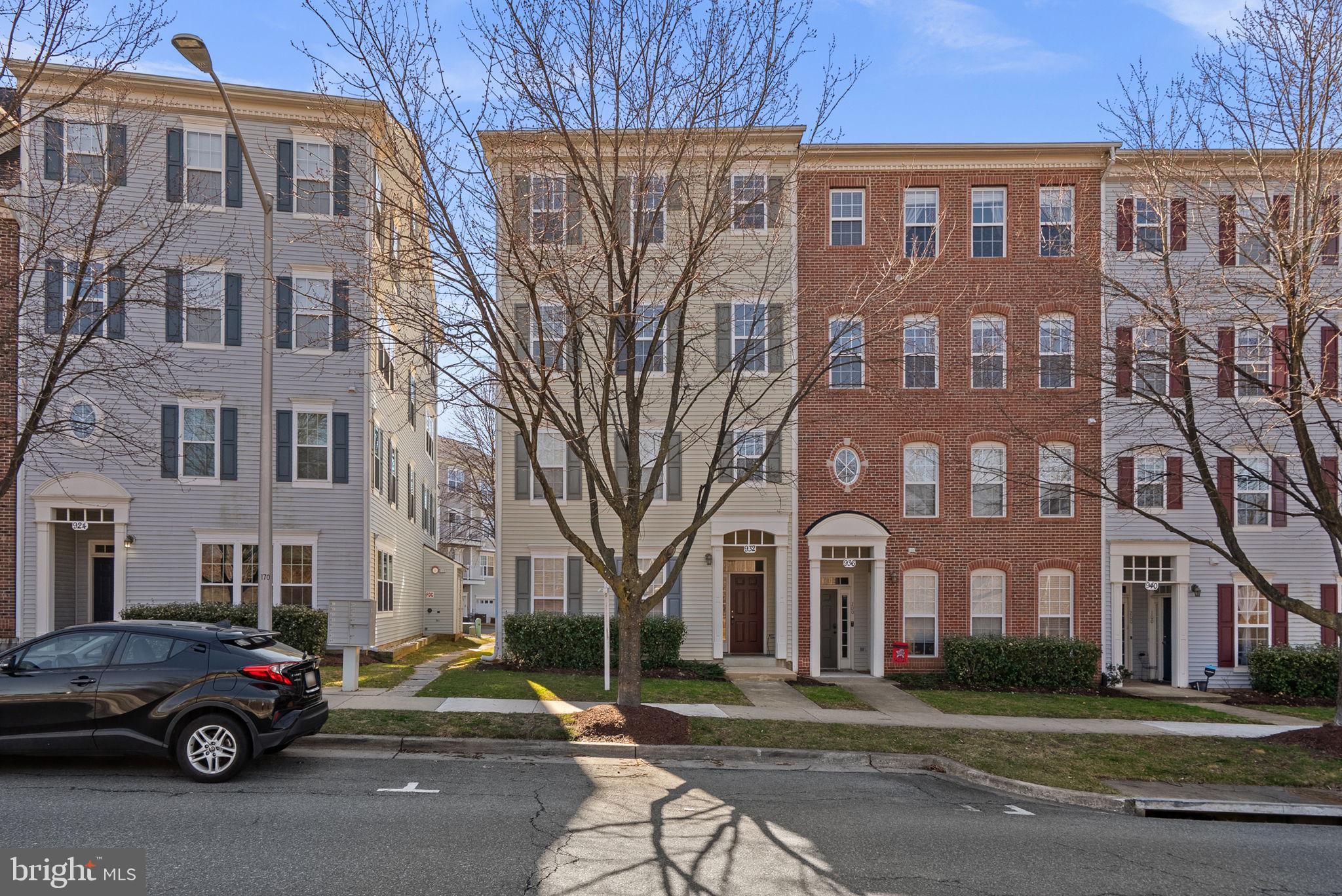 932 ORCHARD RIDGE DRIVE 200