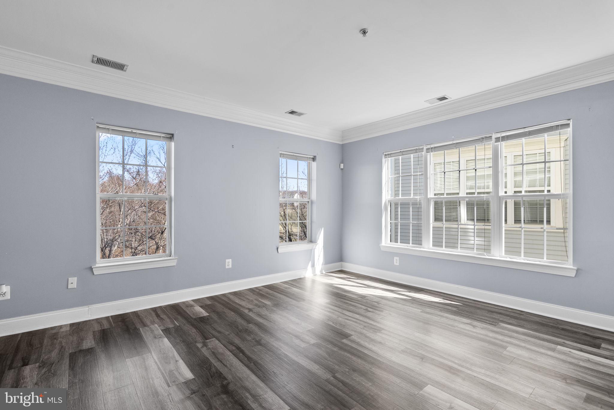 932 ORCHARD RIDGE DRIVE 200
