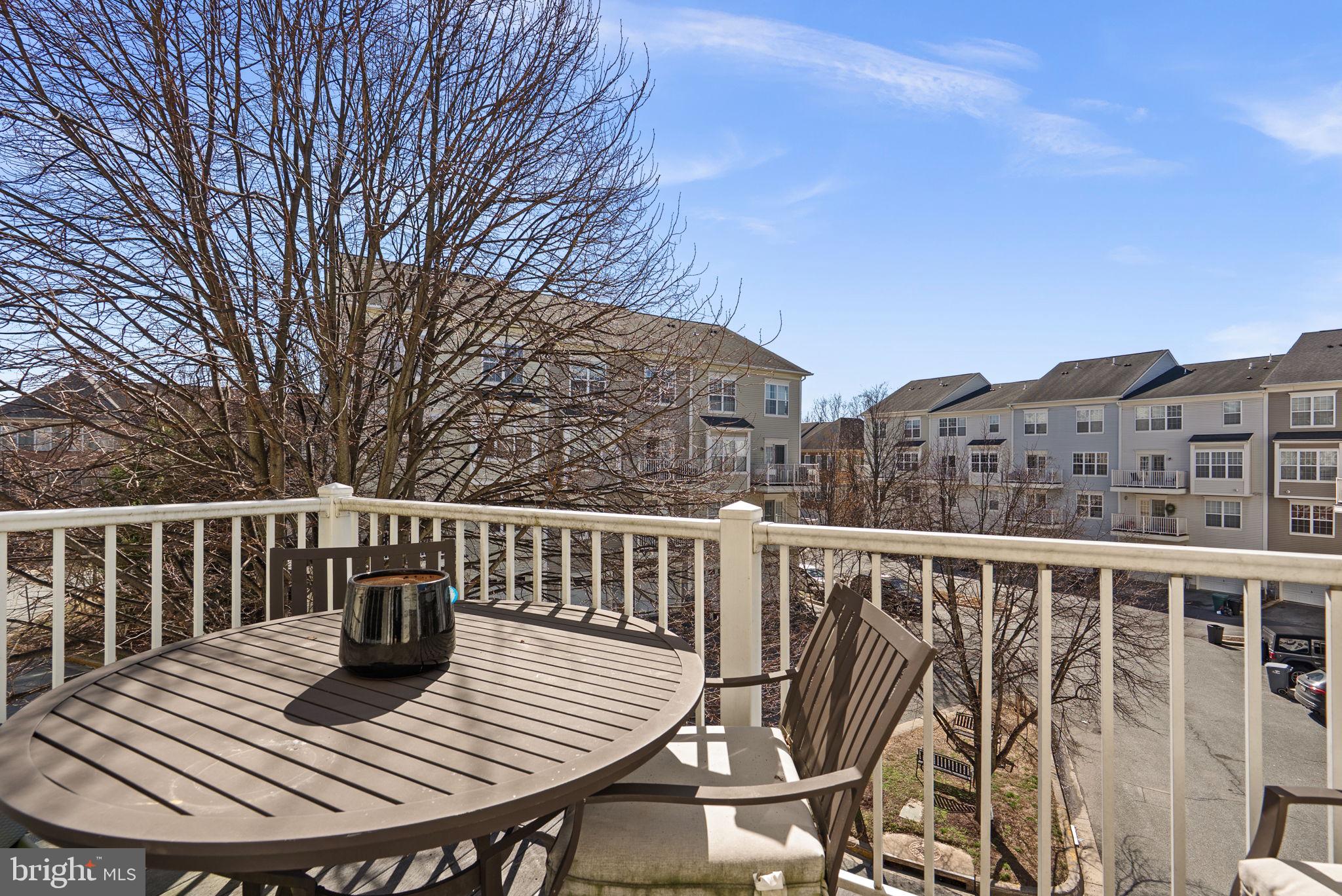 932 ORCHARD RIDGE DRIVE 200