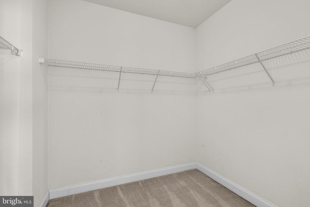932 ORCHARD RIDGE DRIVE 200