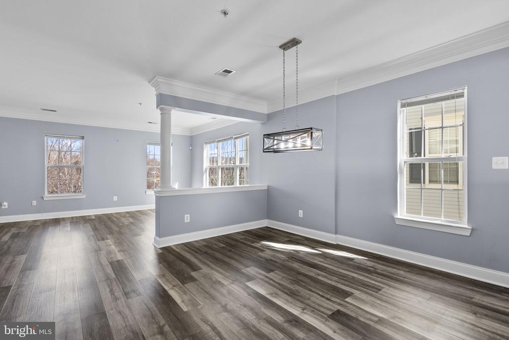 932 ORCHARD RIDGE DRIVE 200
