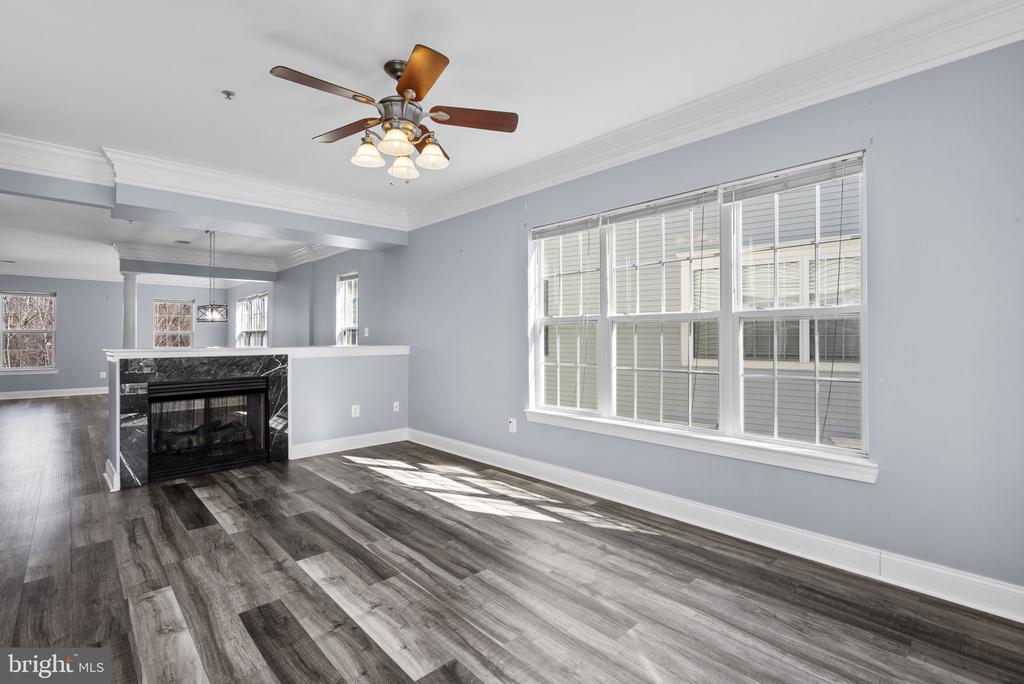 932 ORCHARD RIDGE DRIVE 200