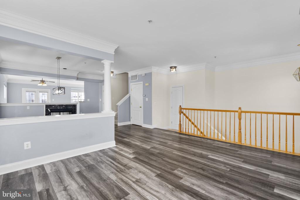 932 ORCHARD RIDGE DRIVE 200