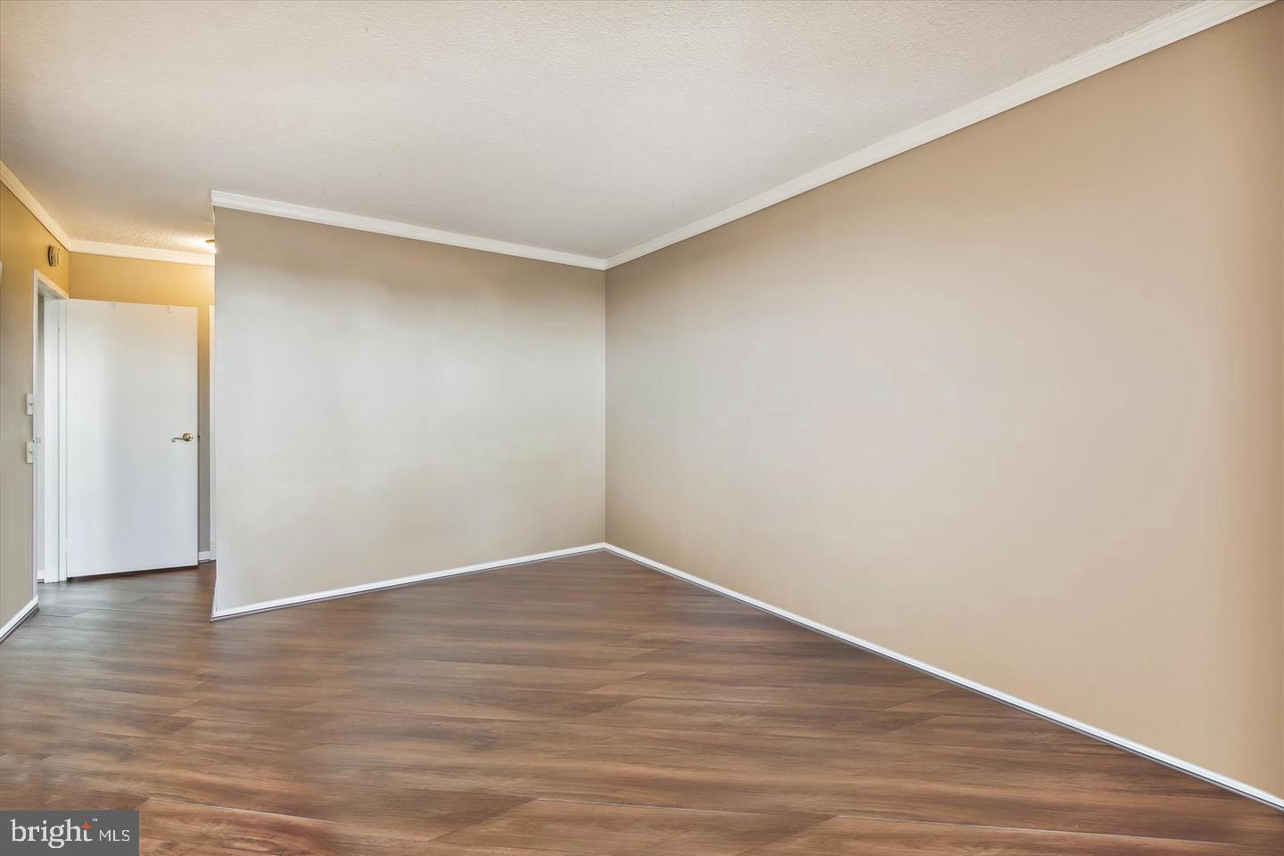 5500 HOLMES RUN PKWY #612