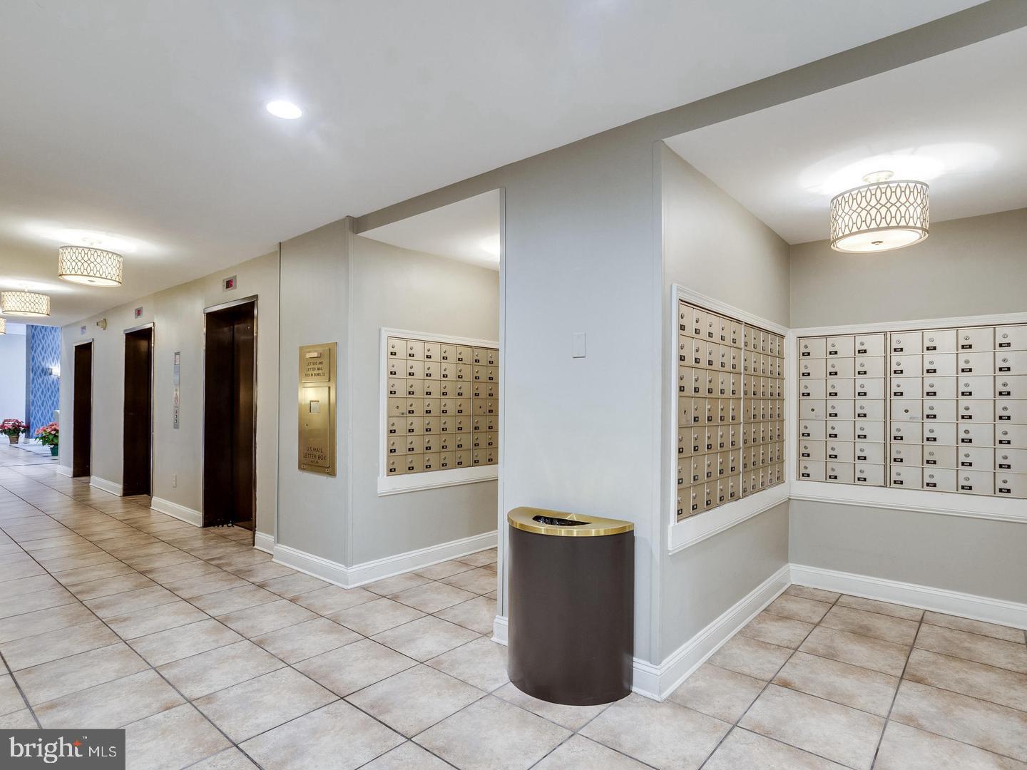 5500 HOLMES RUN PKWY #612