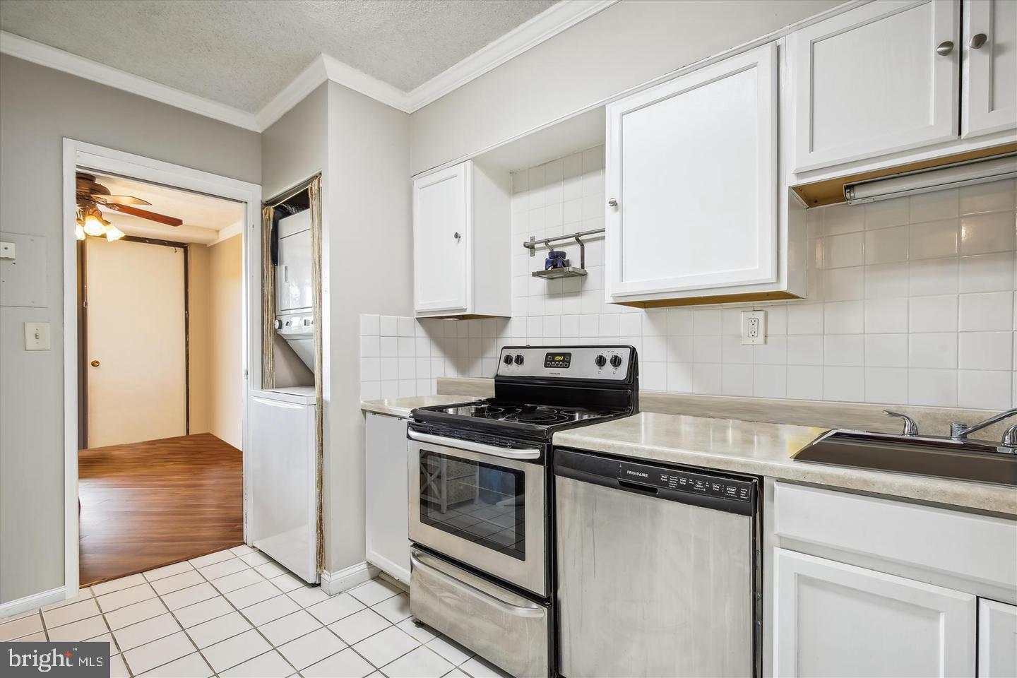 5500 HOLMES RUN PKWY #612