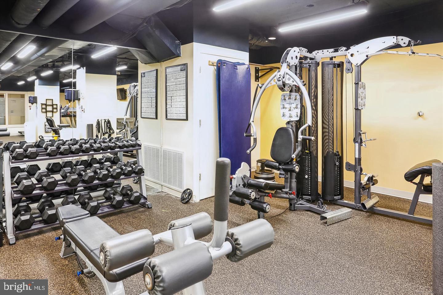 5500 HOLMES RUN PKWY #612