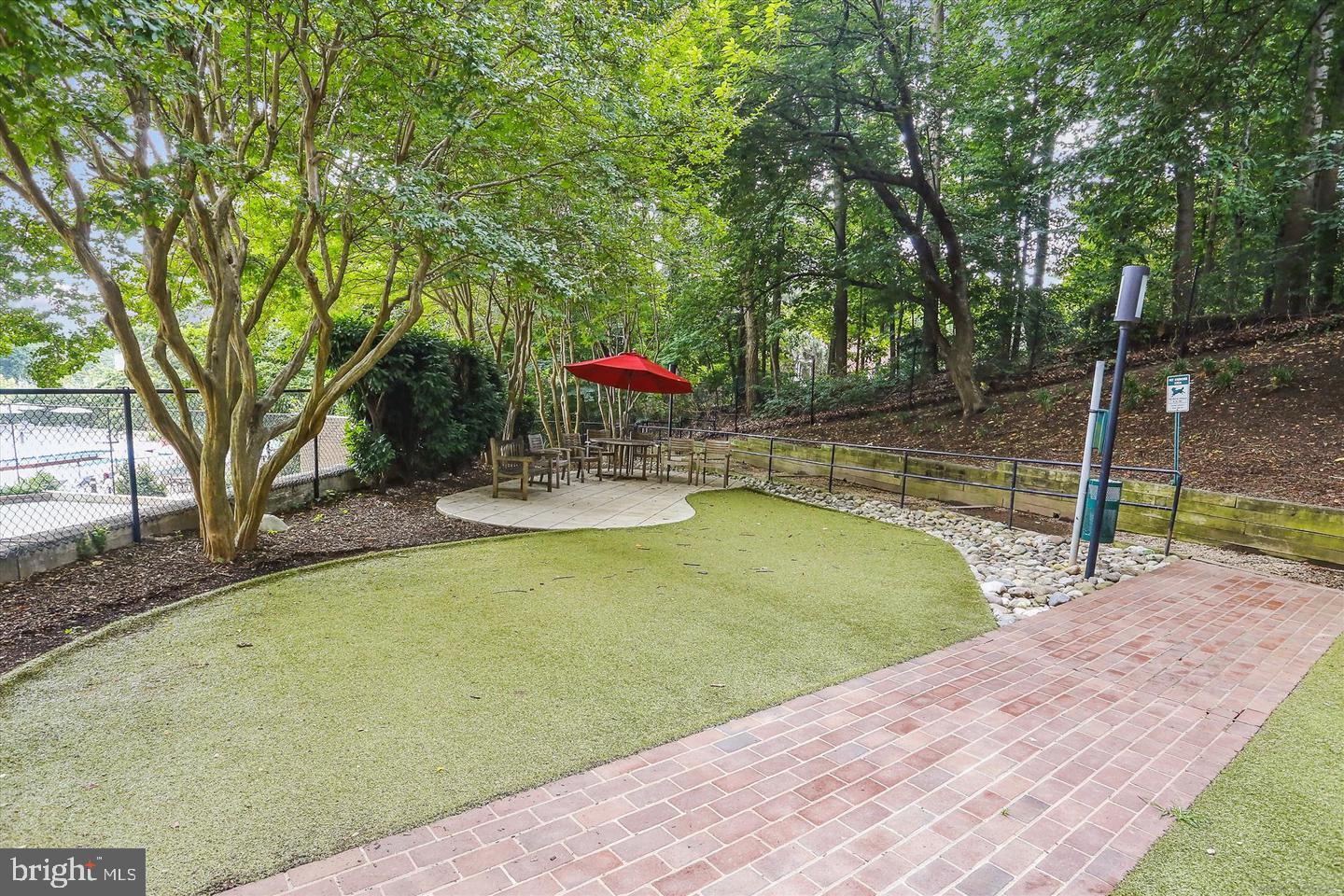 5500 HOLMES RUN PKWY #612