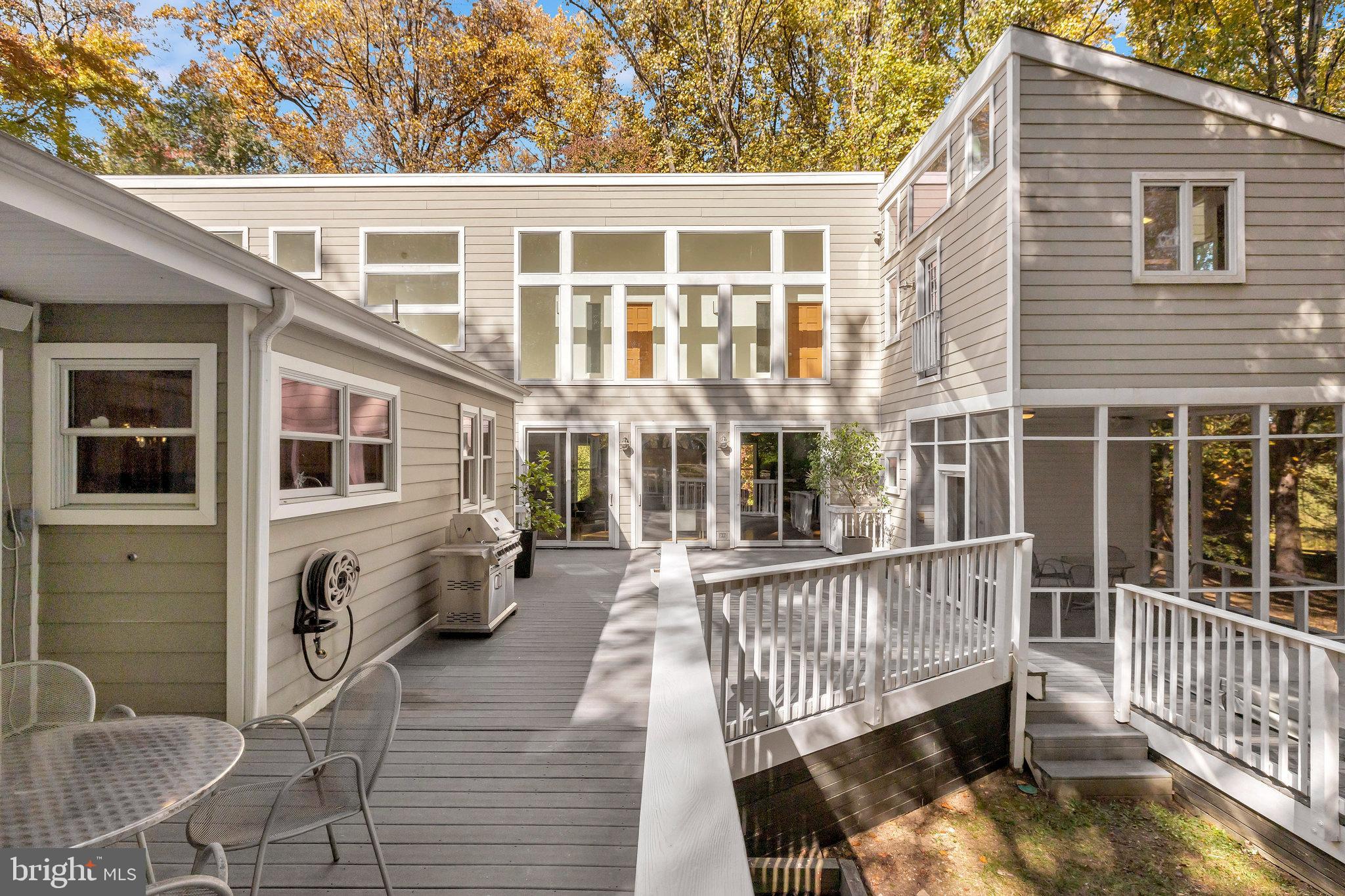 321 Springvale Rd