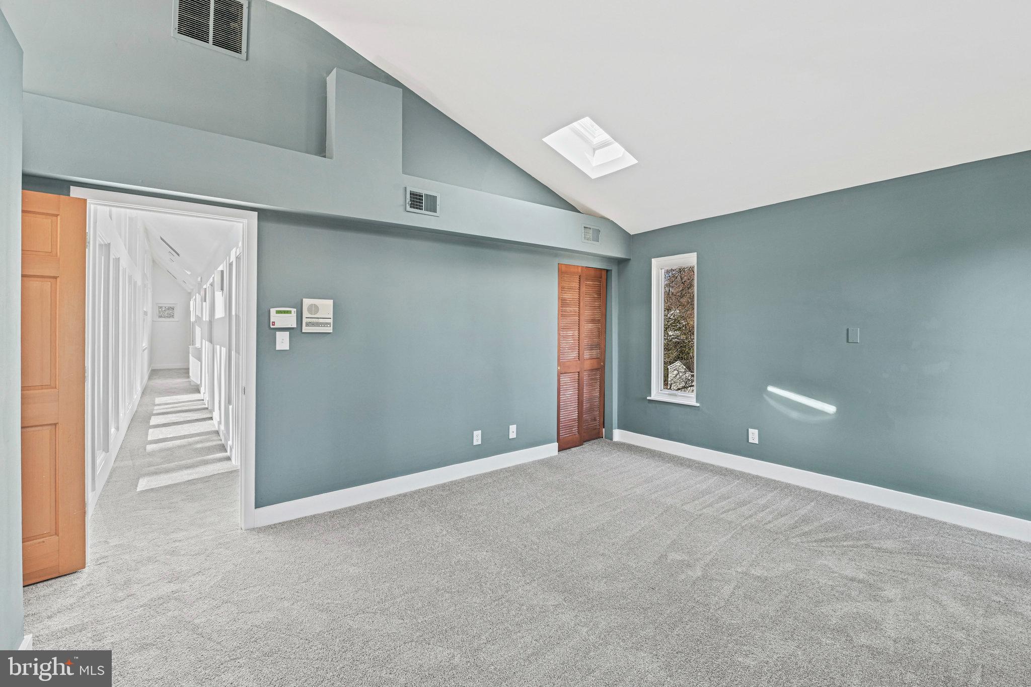 321 Springvale Rd