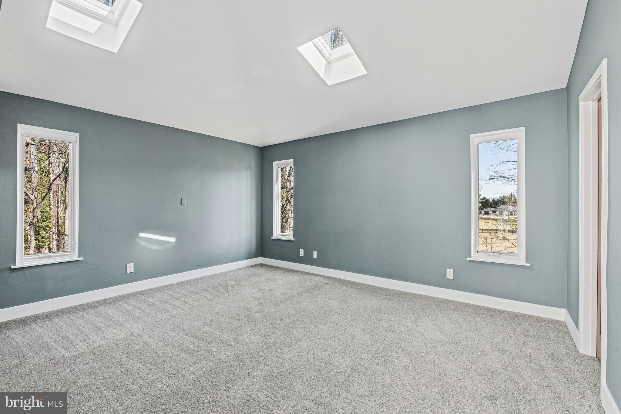 321 Springvale Rd