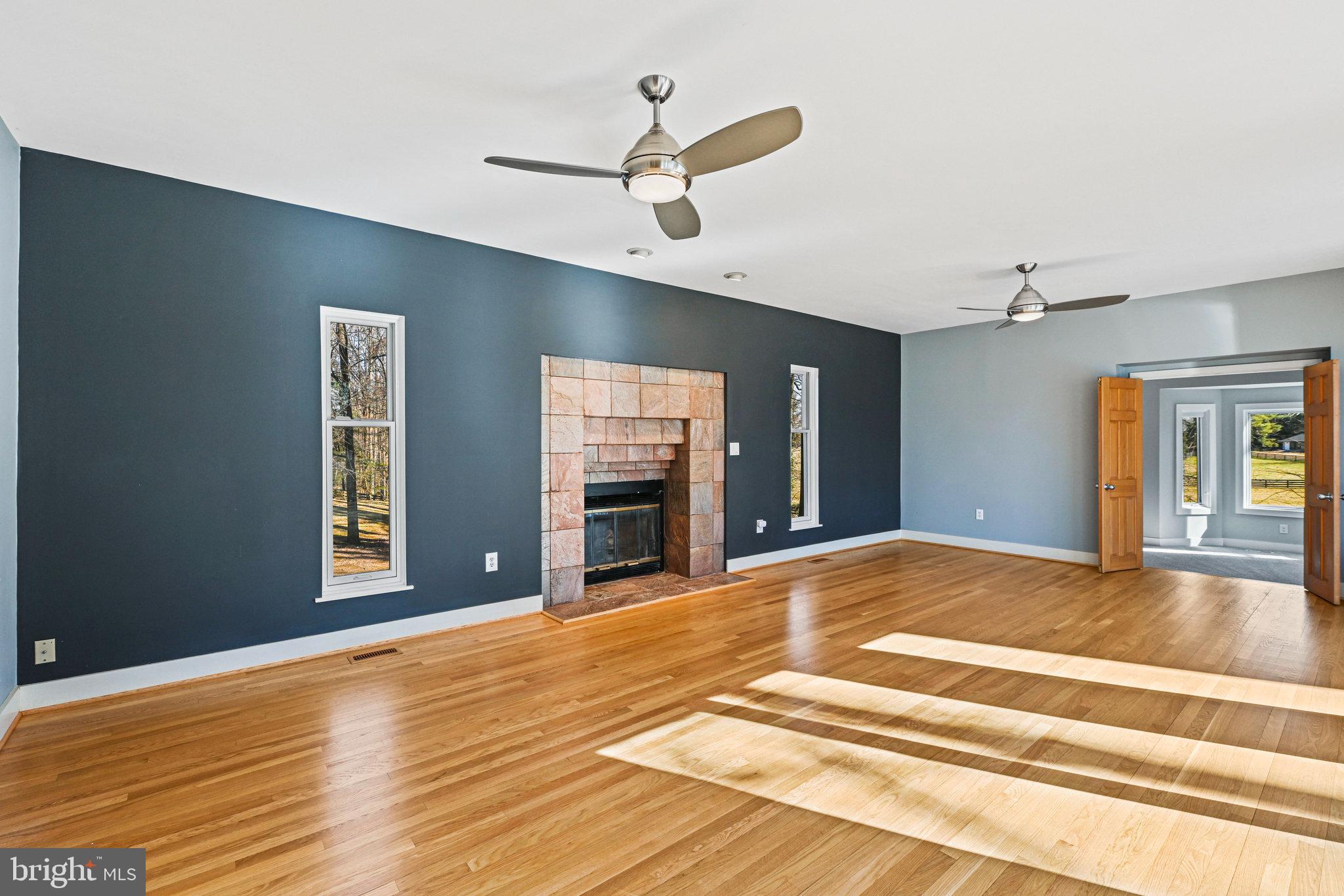 321 Springvale Rd