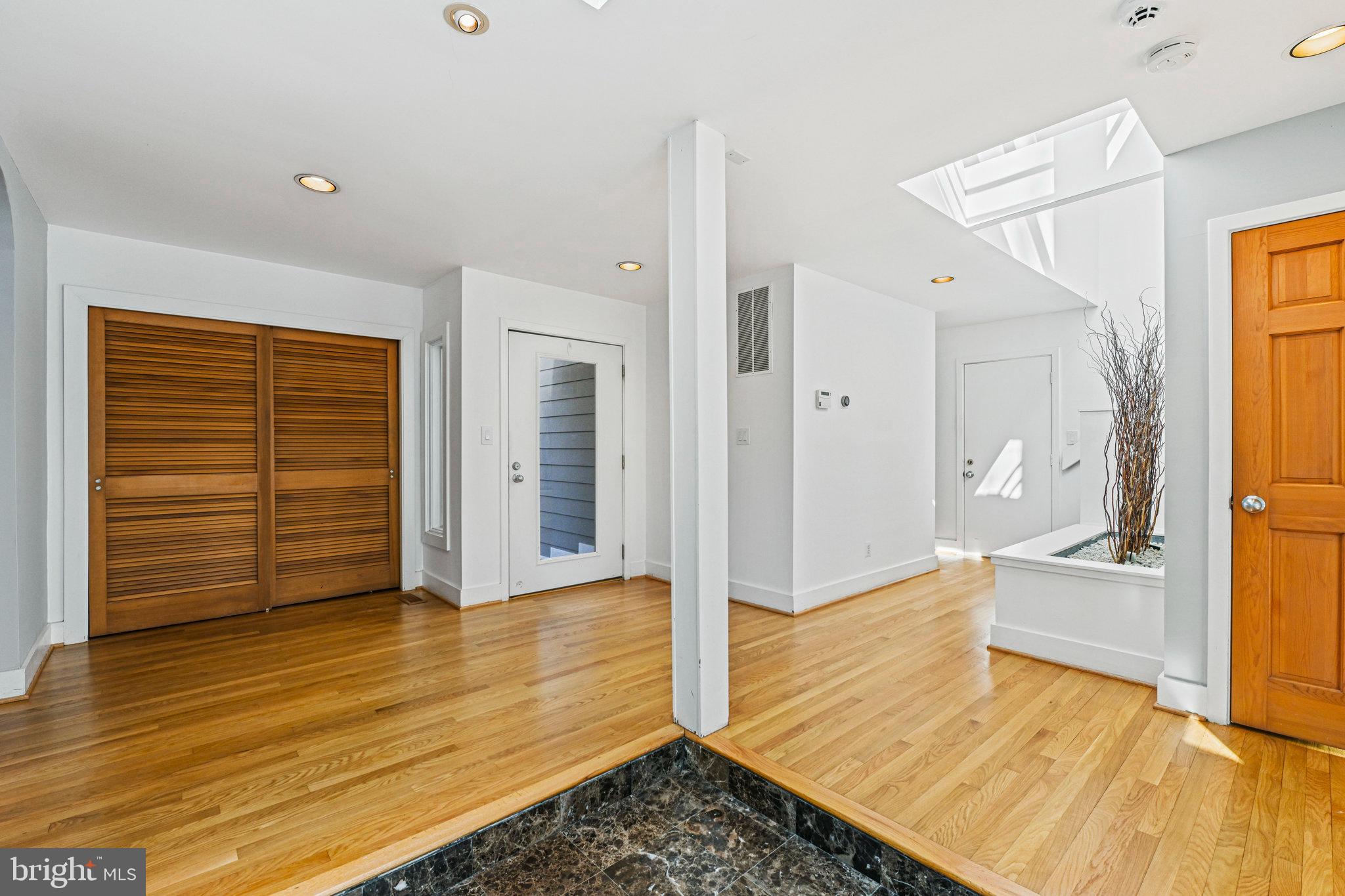 321 Springvale Rd
