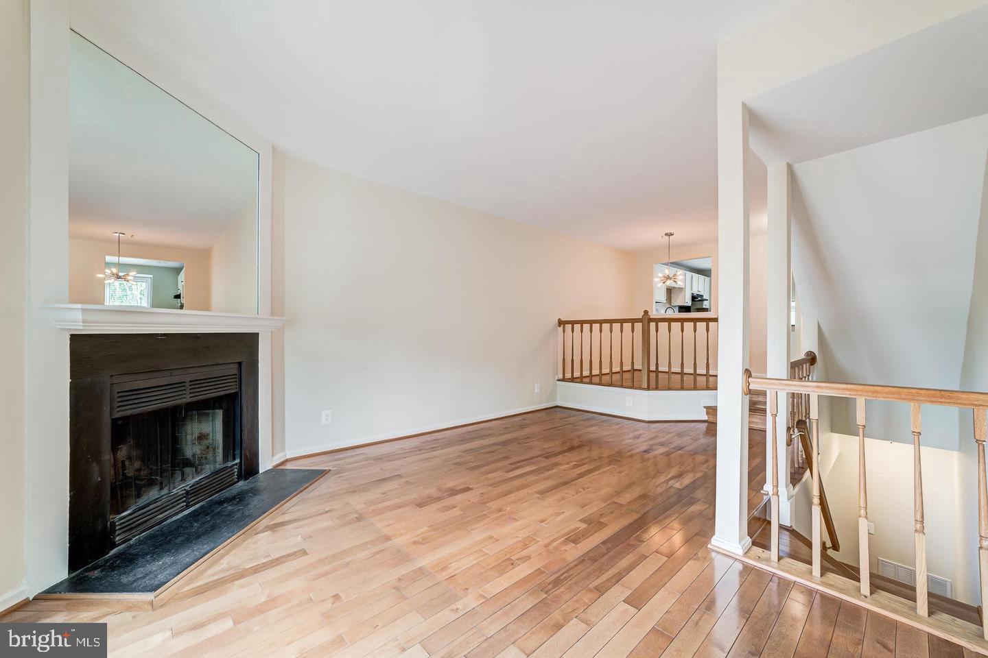 5876 Wescott Hills Way