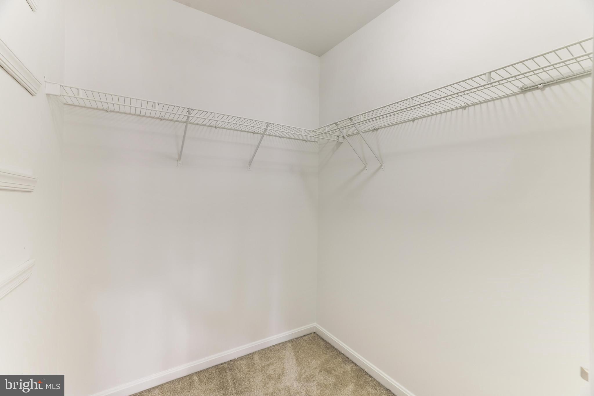 4307 CHARIOT CT #120