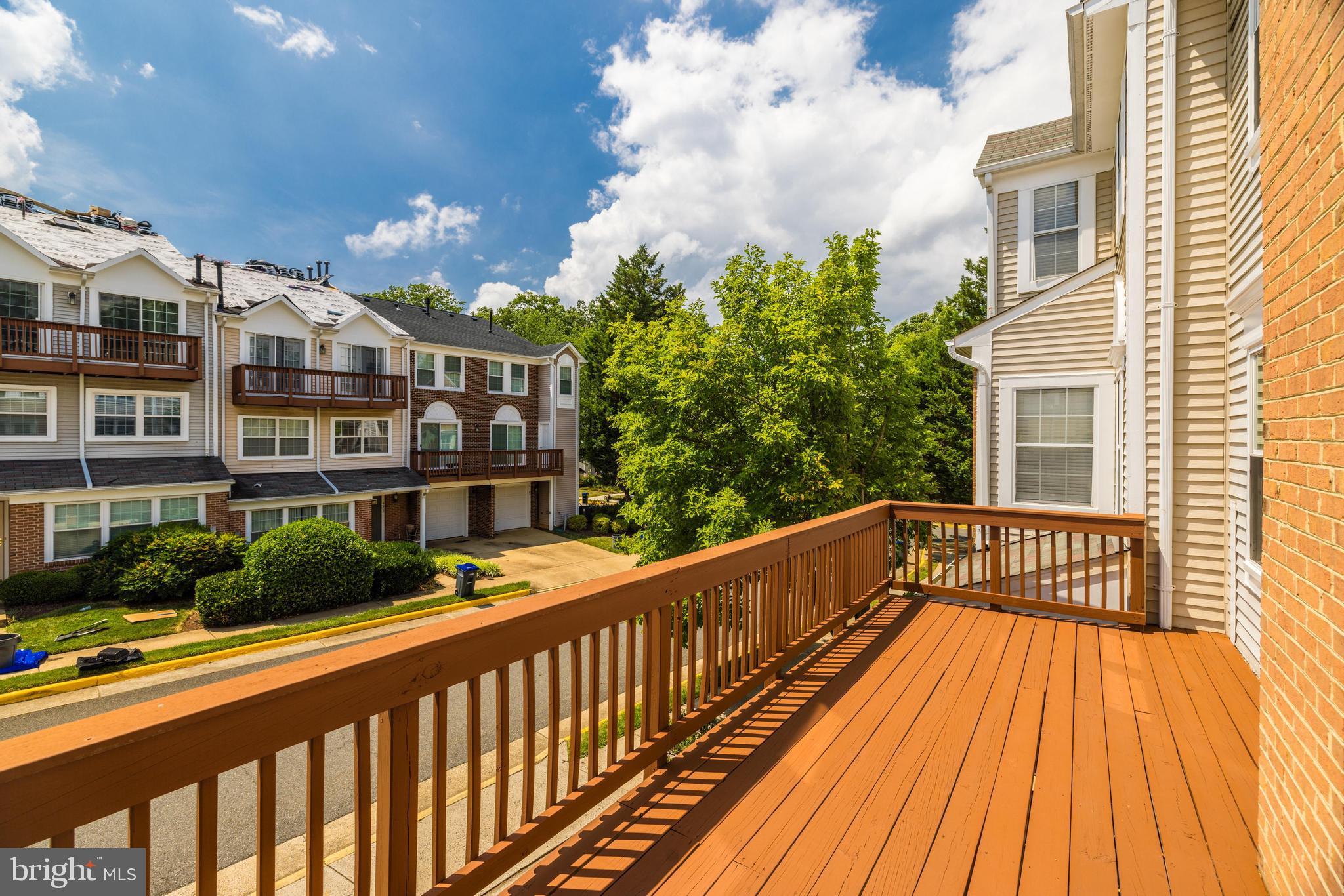 4307 CHARIOT CT #120