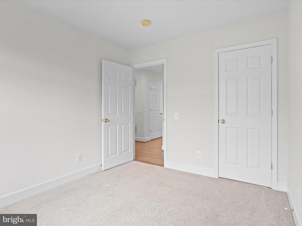 2505 Bronze Stone Pl