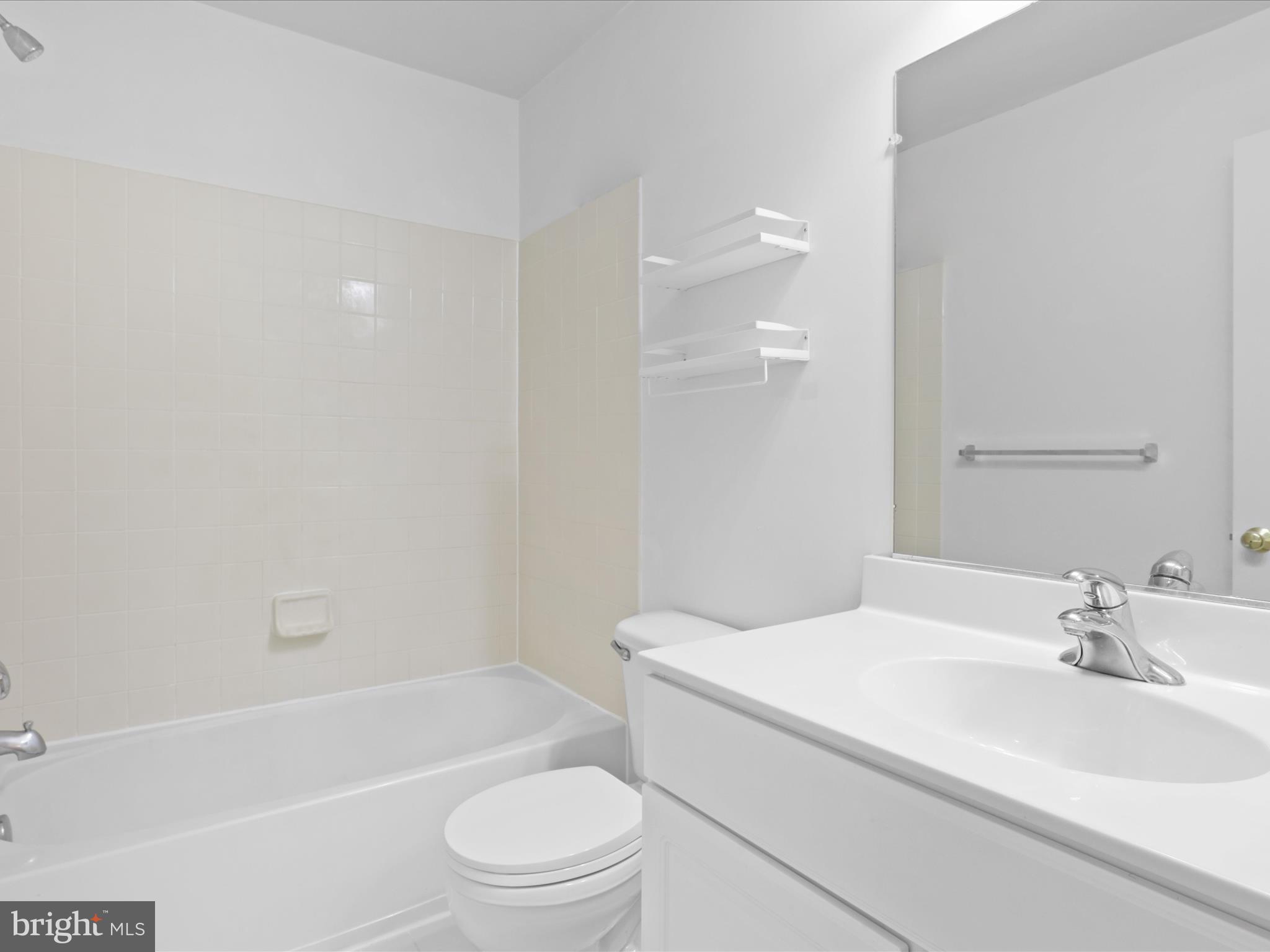 2505 Bronze Stone Pl