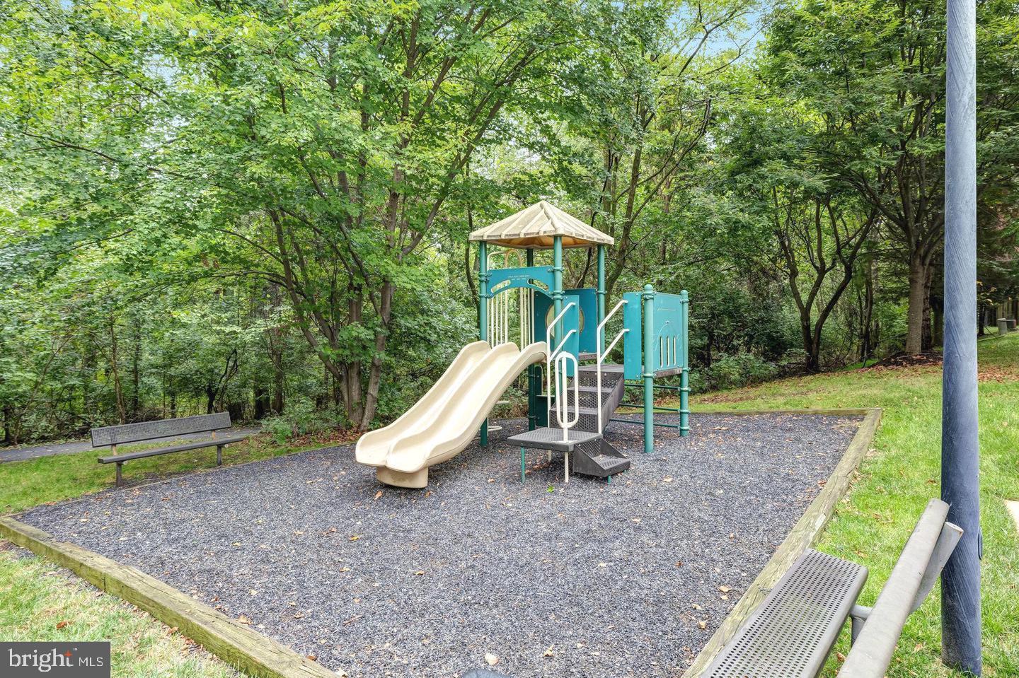 2505 Bronze Stone Pl
