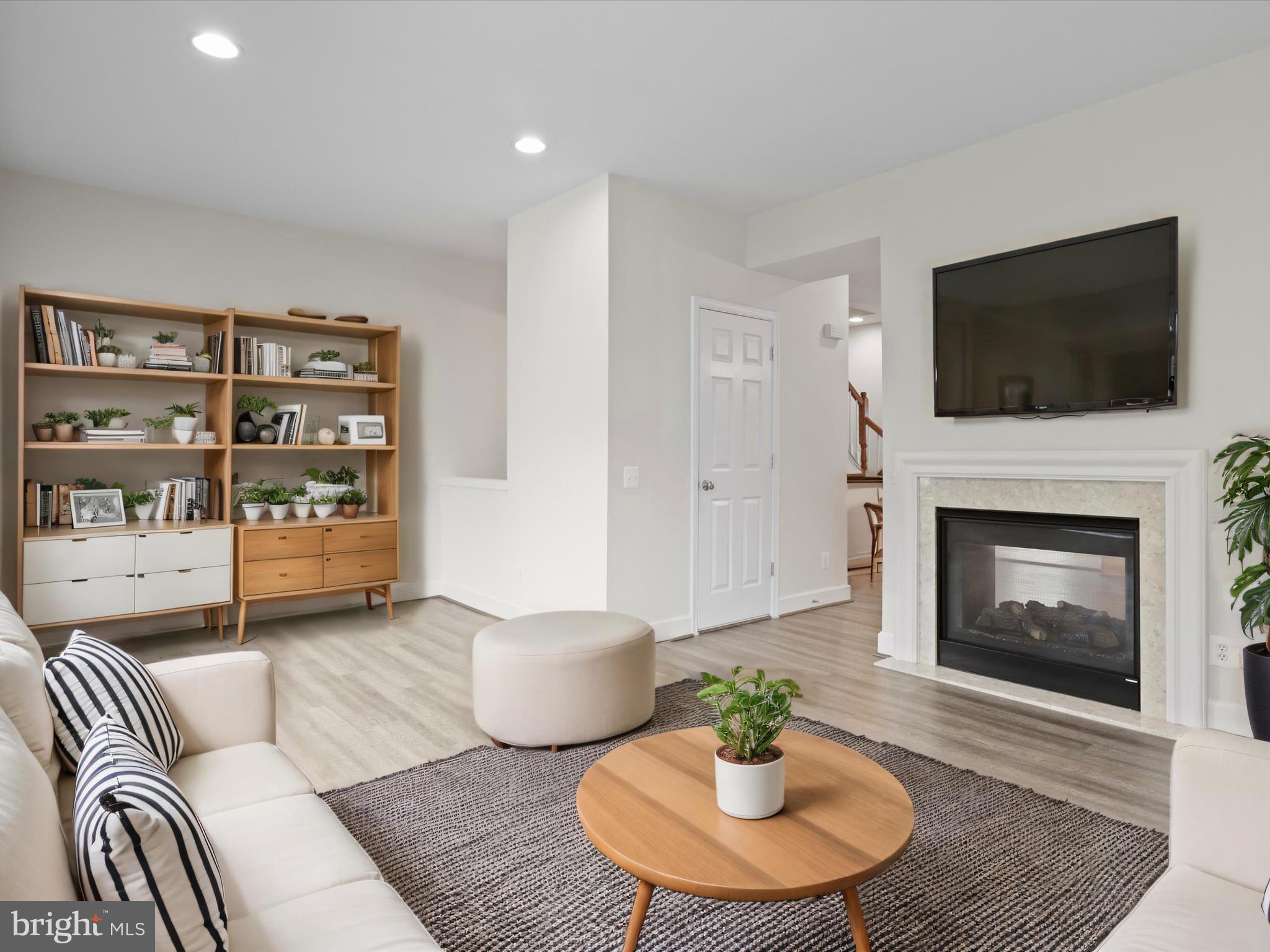 2505 Bronze Stone Pl
